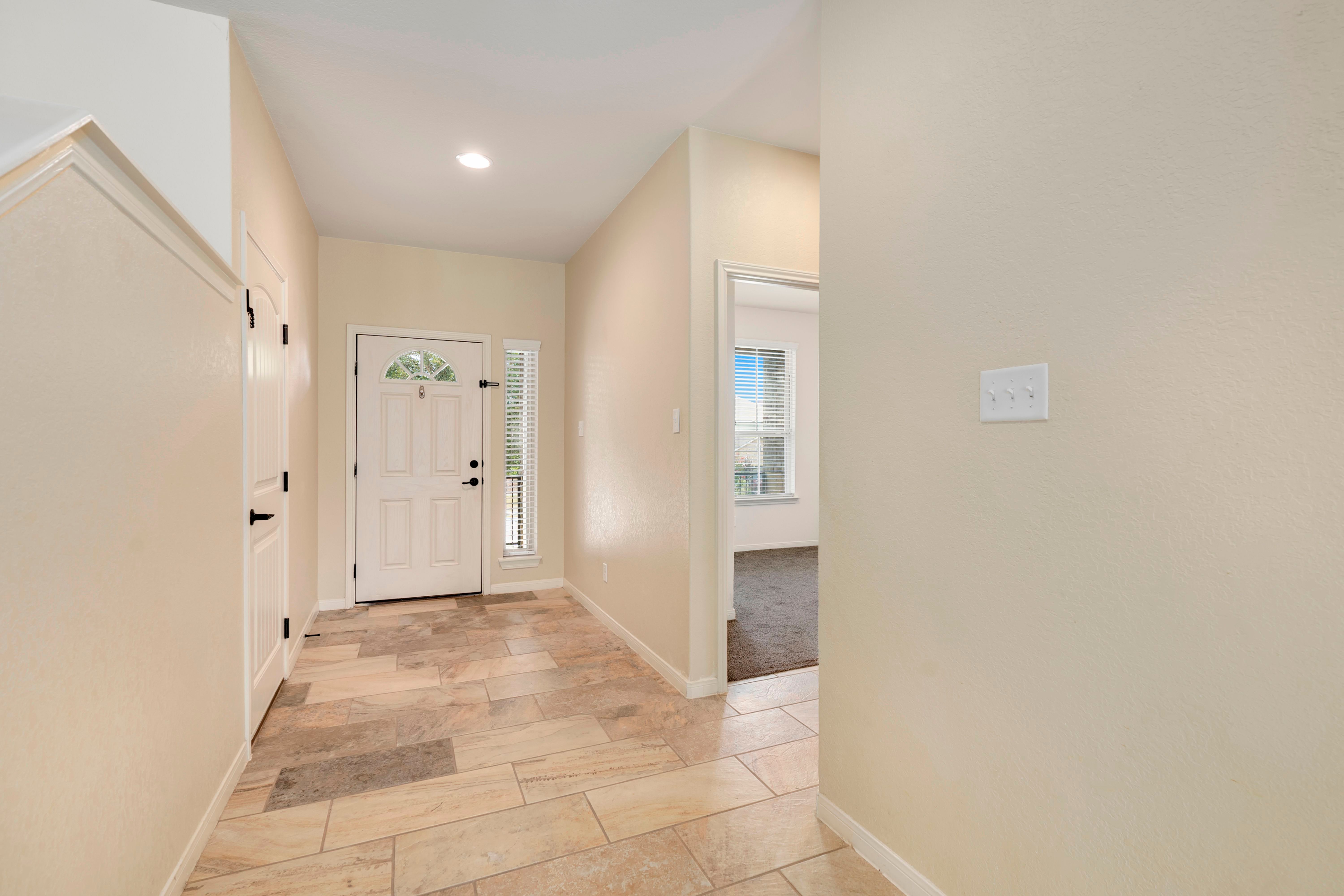 2923 Nicholas Cove 
