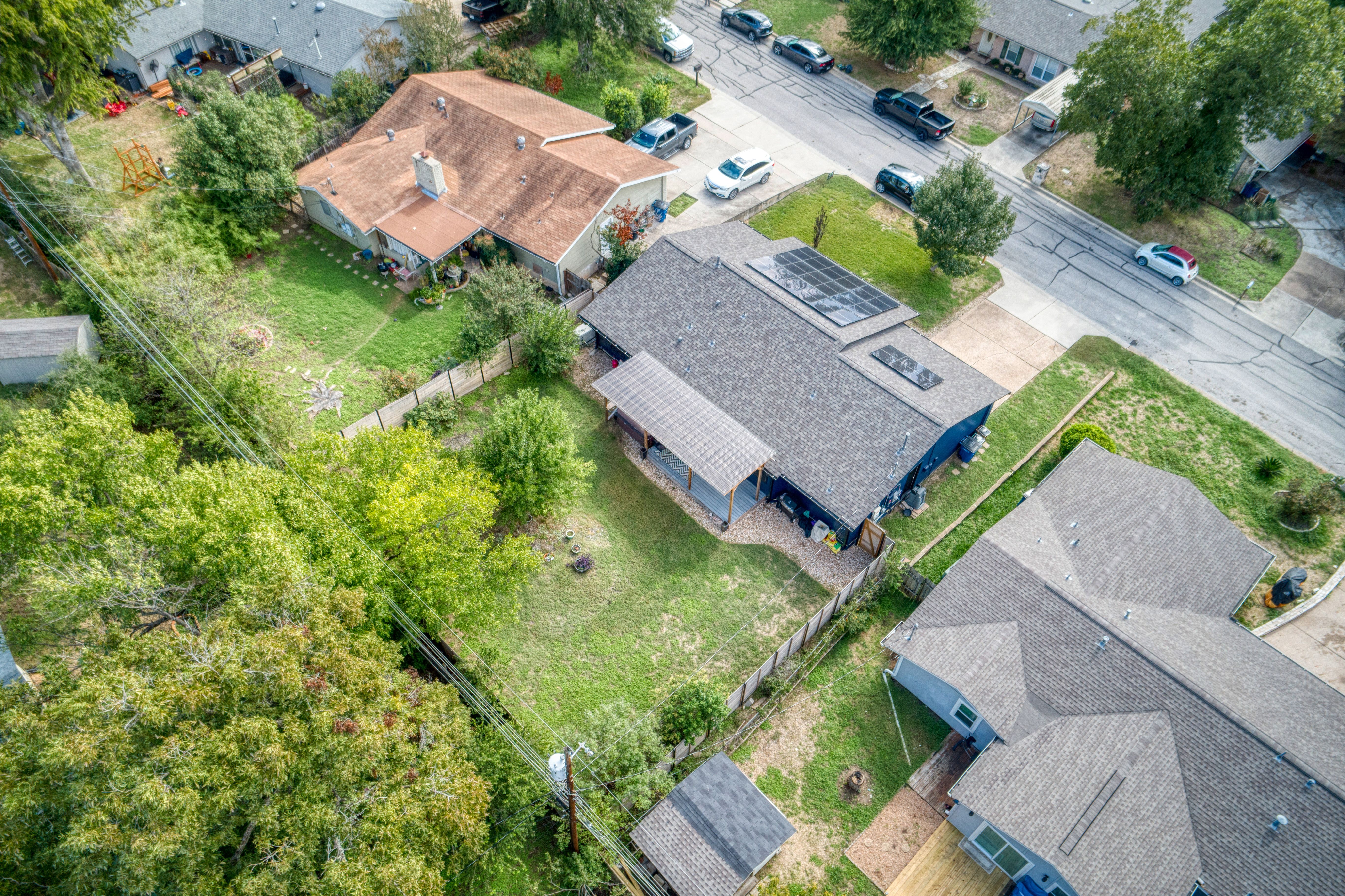 6906 Vassar Drive 