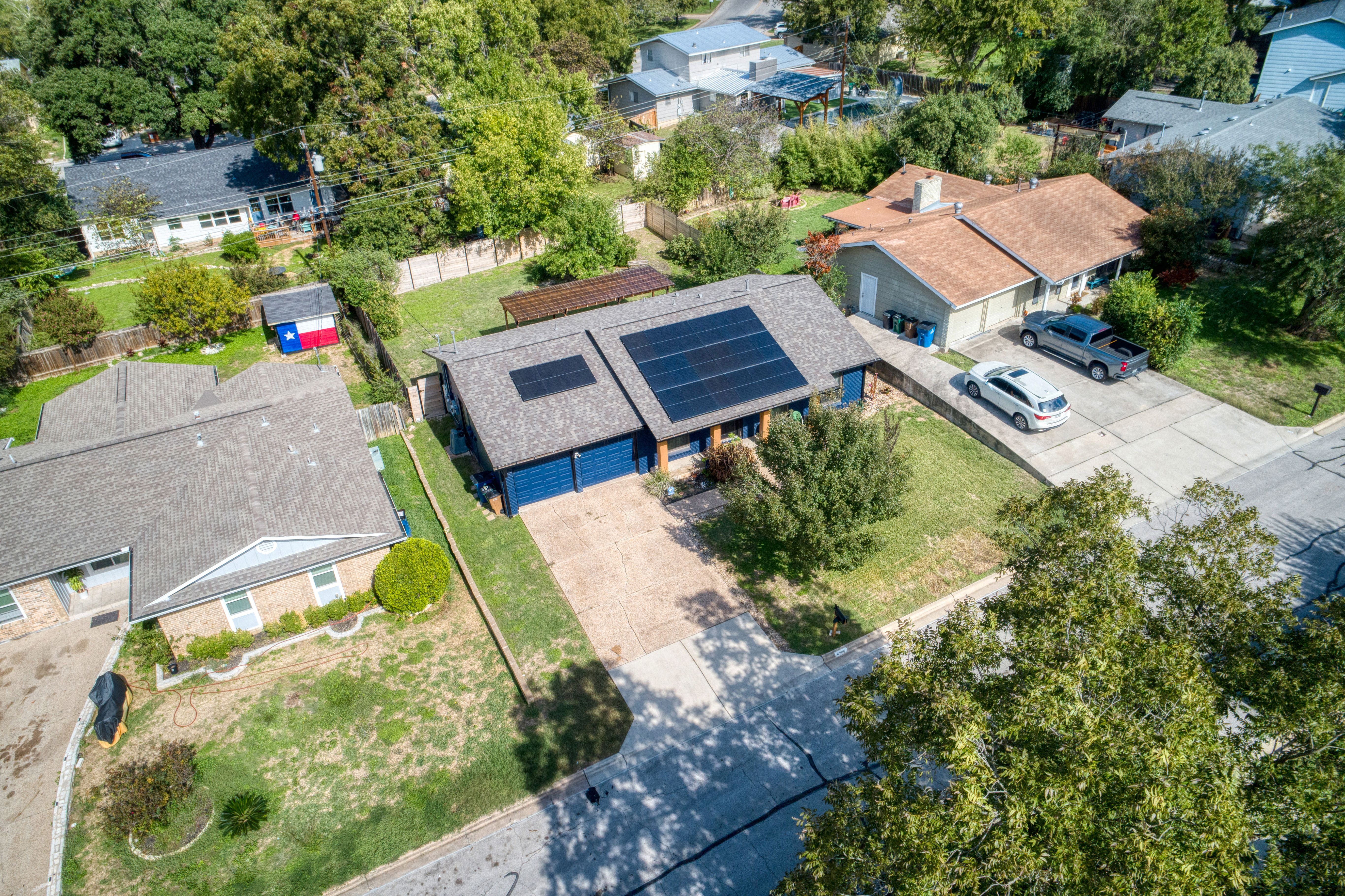 6906 Vassar Drive 