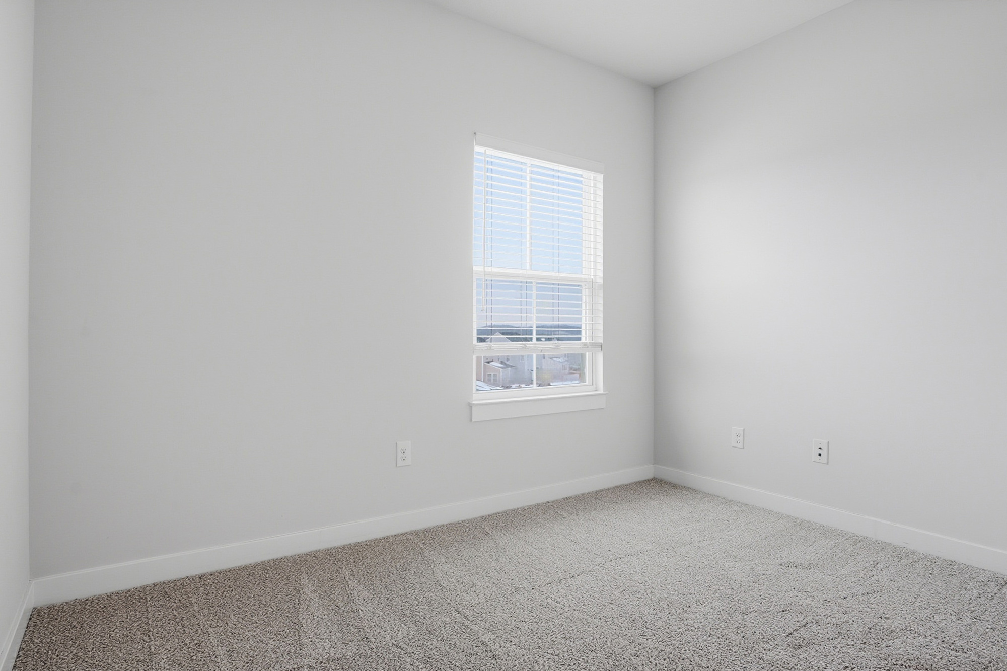 824 Theda-Dori Street 