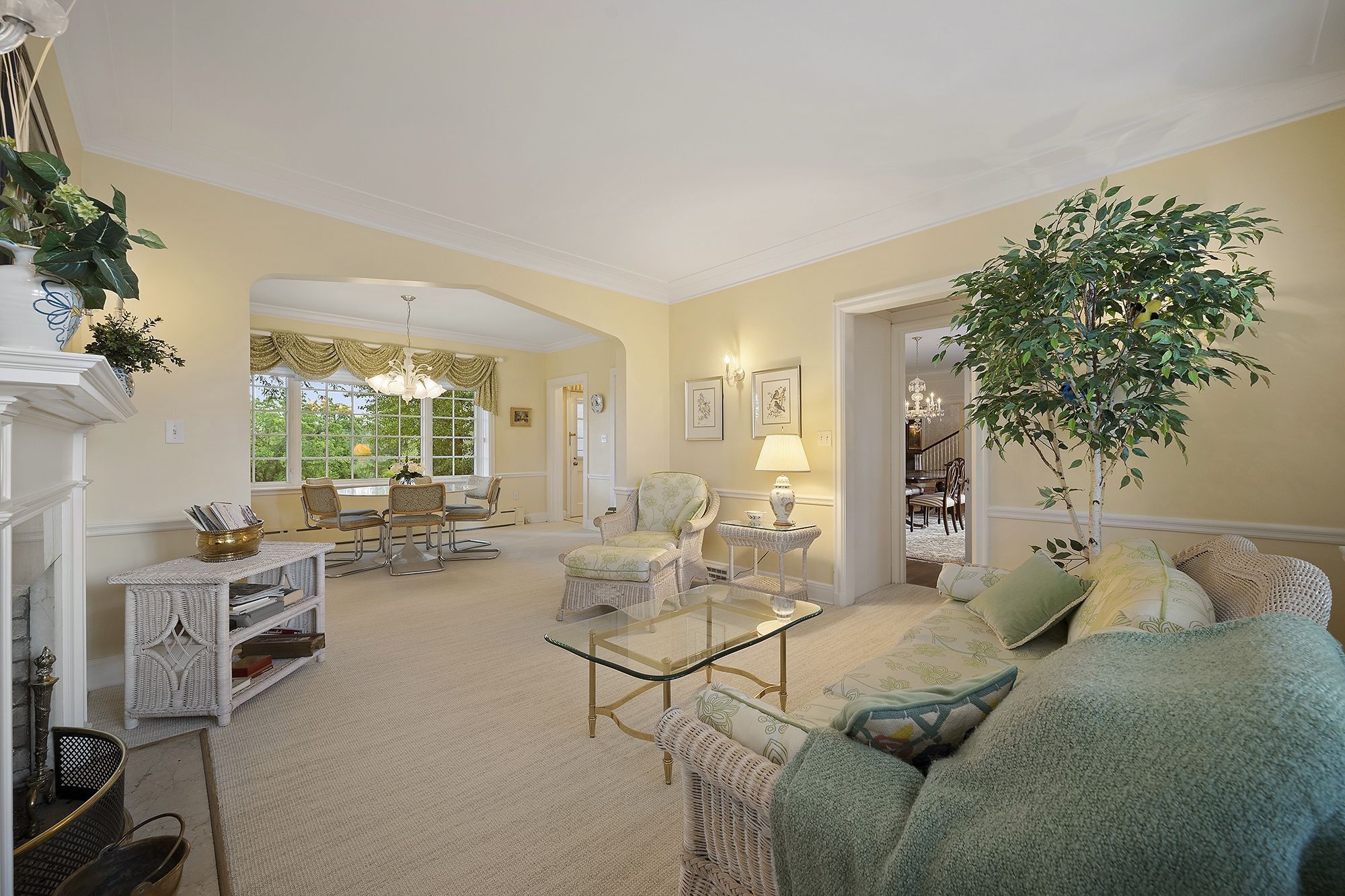 406 Hillside Drive 