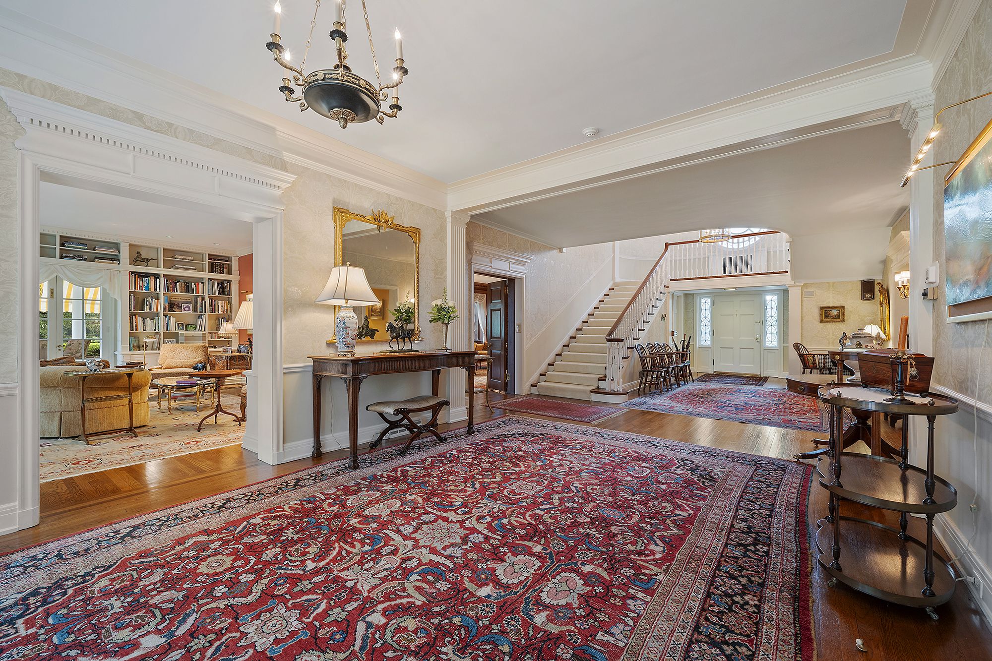 406 Hillside Drive 
