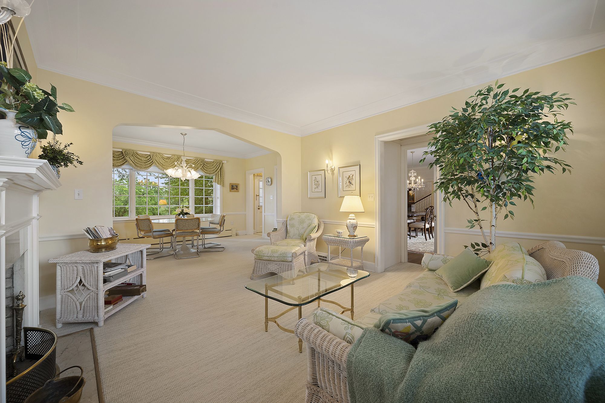406 Hillside Drive 