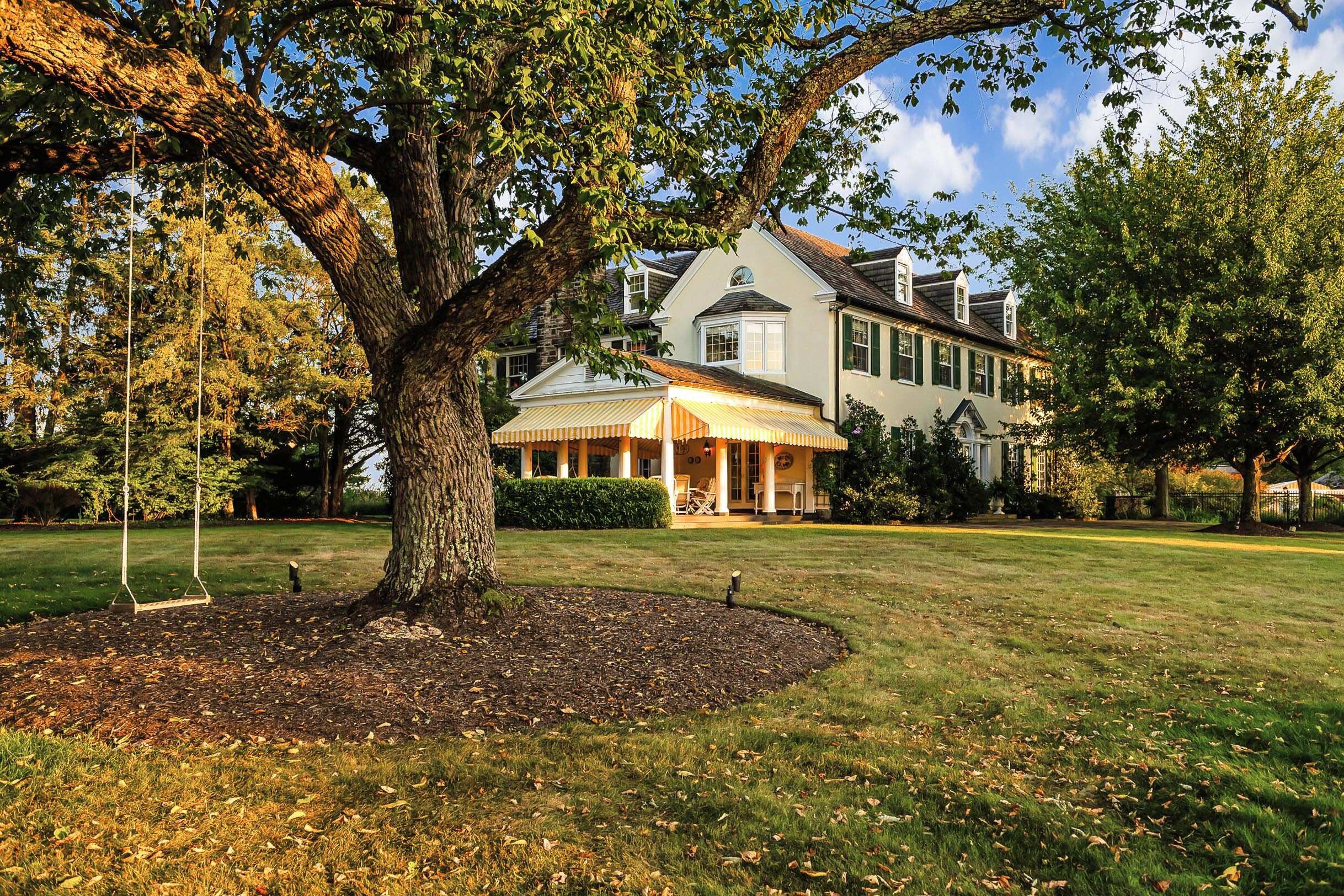 406 Hillside Drive 