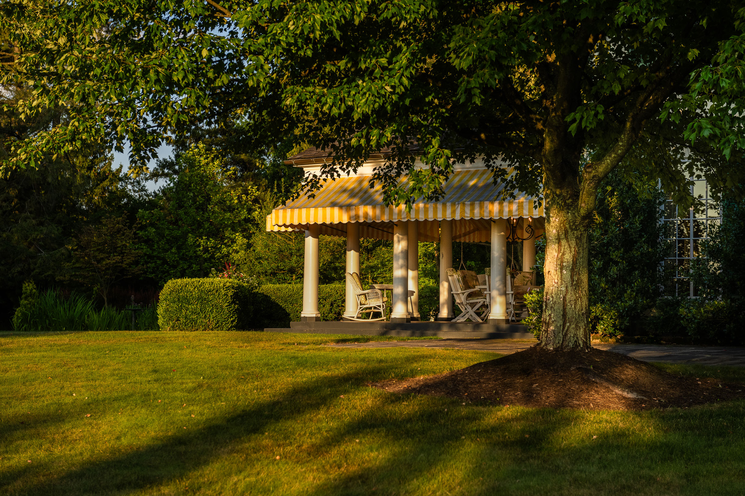 406 Hillside Drive 