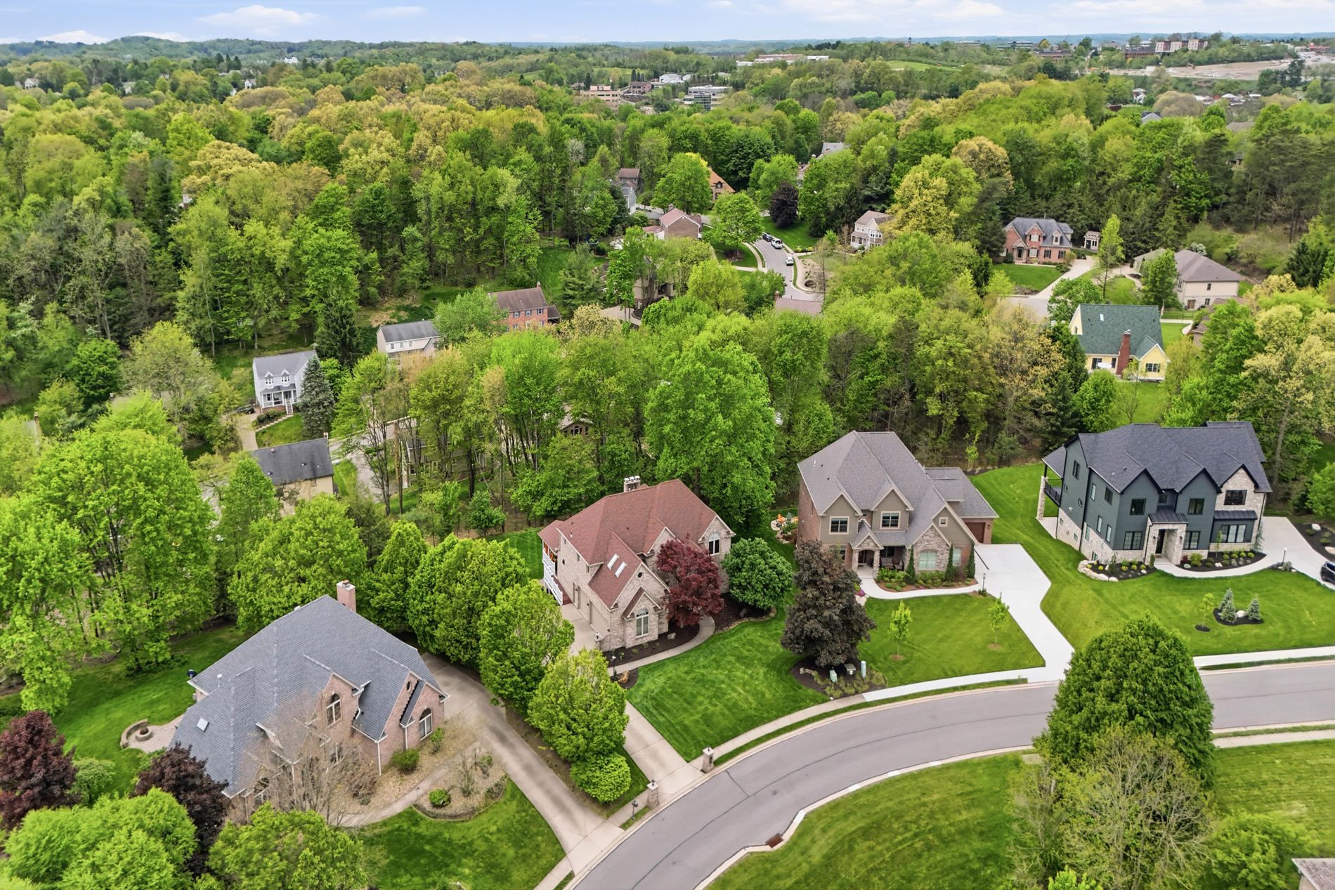1807 Willow Oak Drive 