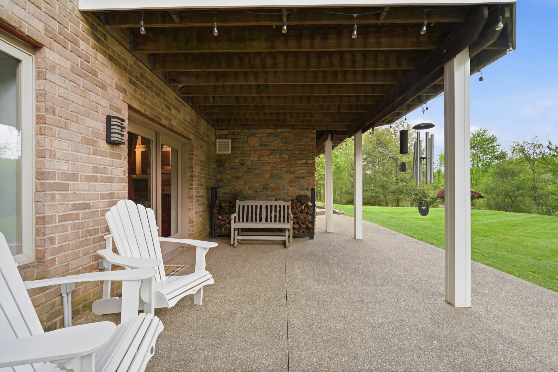 1807 Willow Oak Drive 