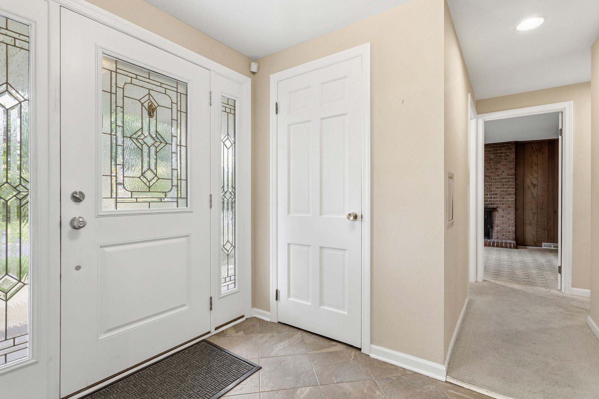 1534 King Charles Drive 