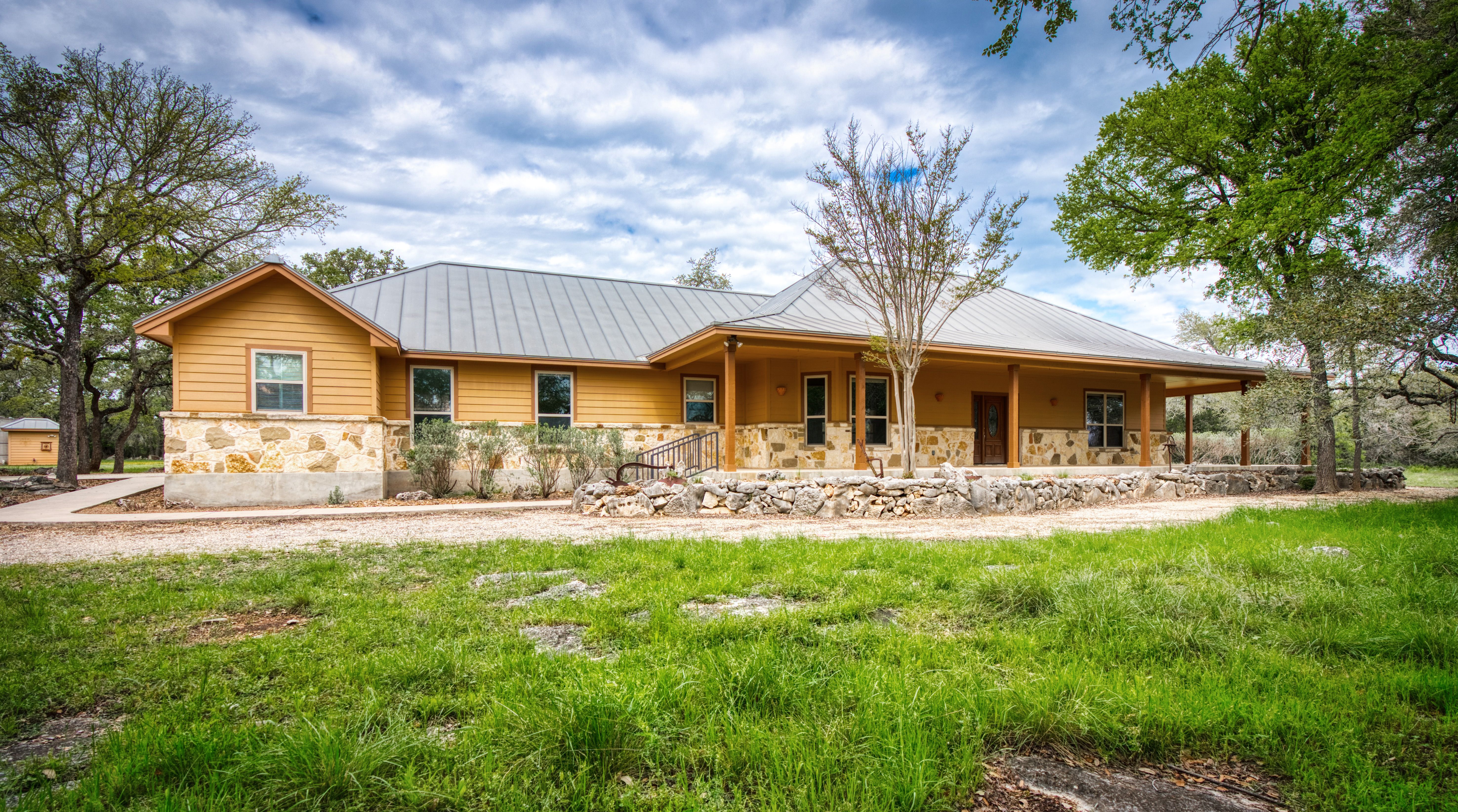 1500 Hugo Road 