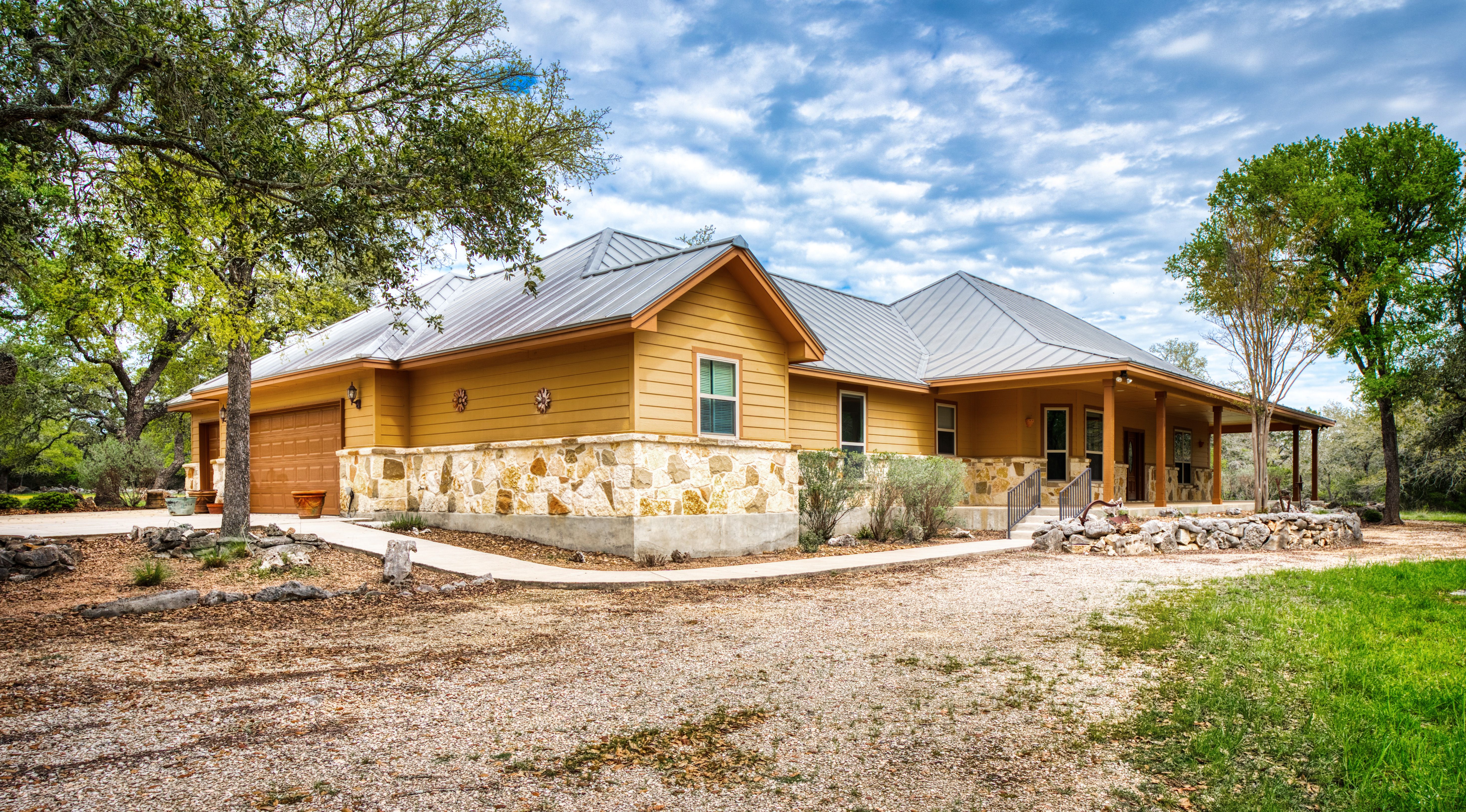 1500 Hugo Road 