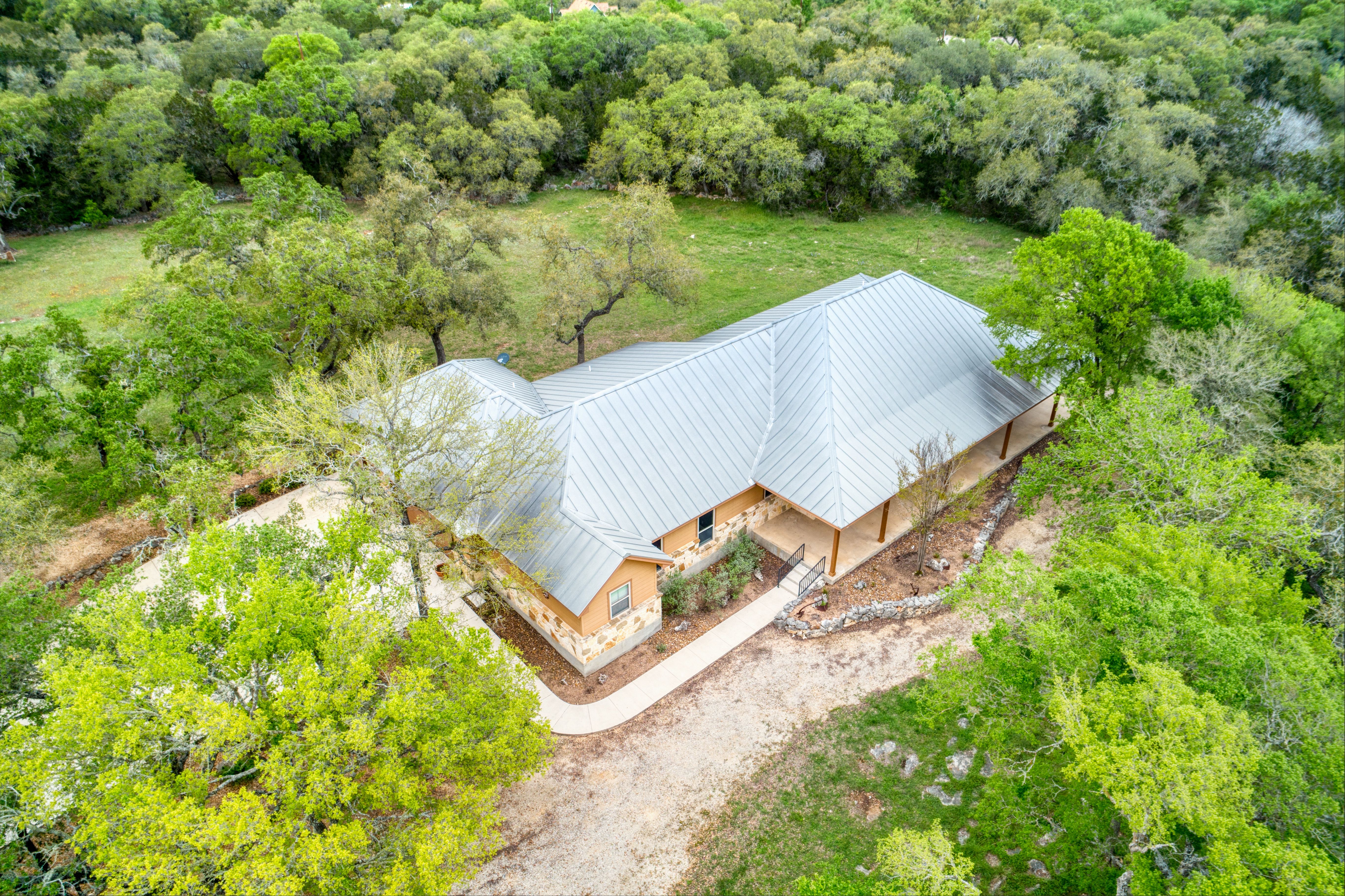 1500 Hugo Road 