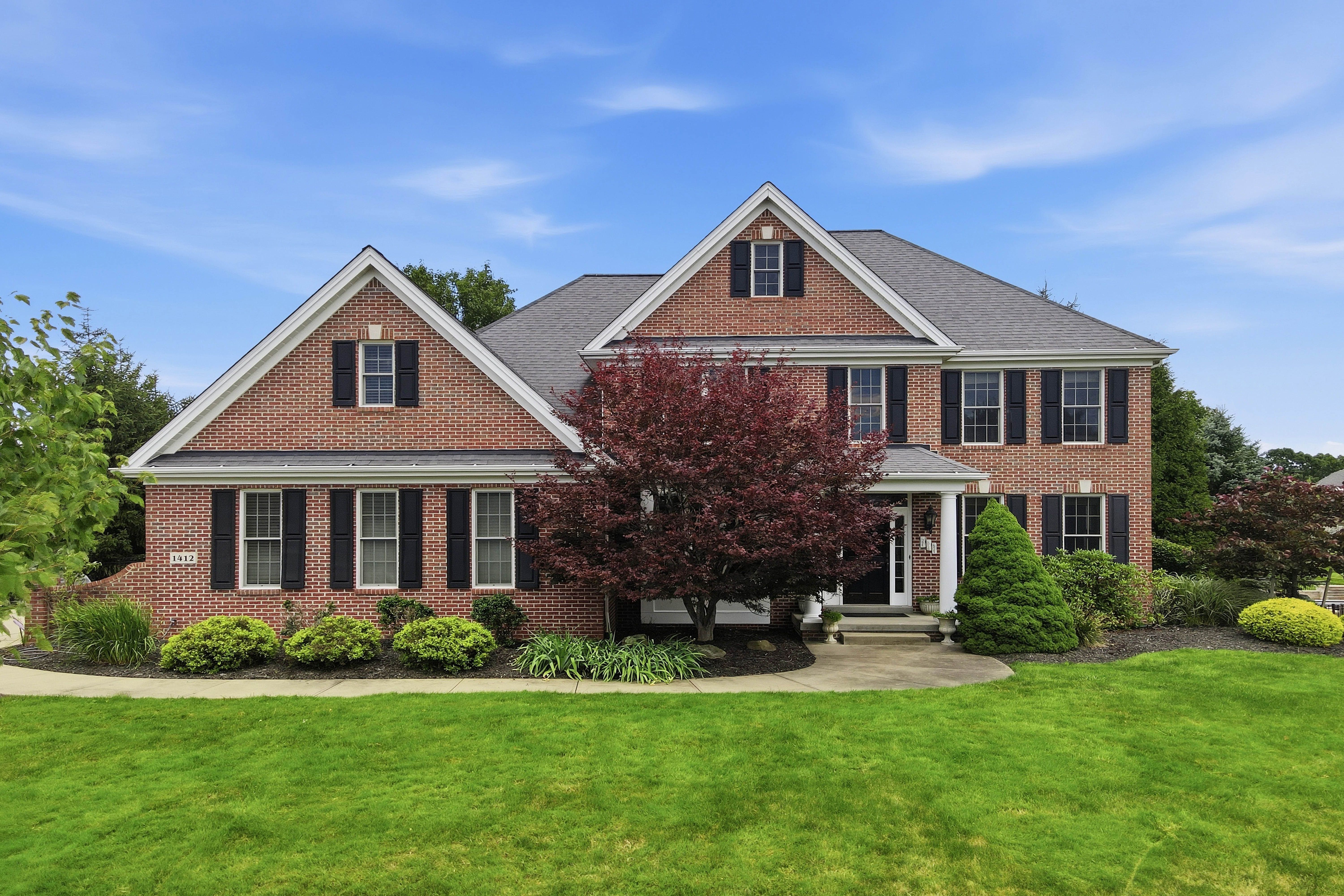 1412 Scarlett Ridge Drive 