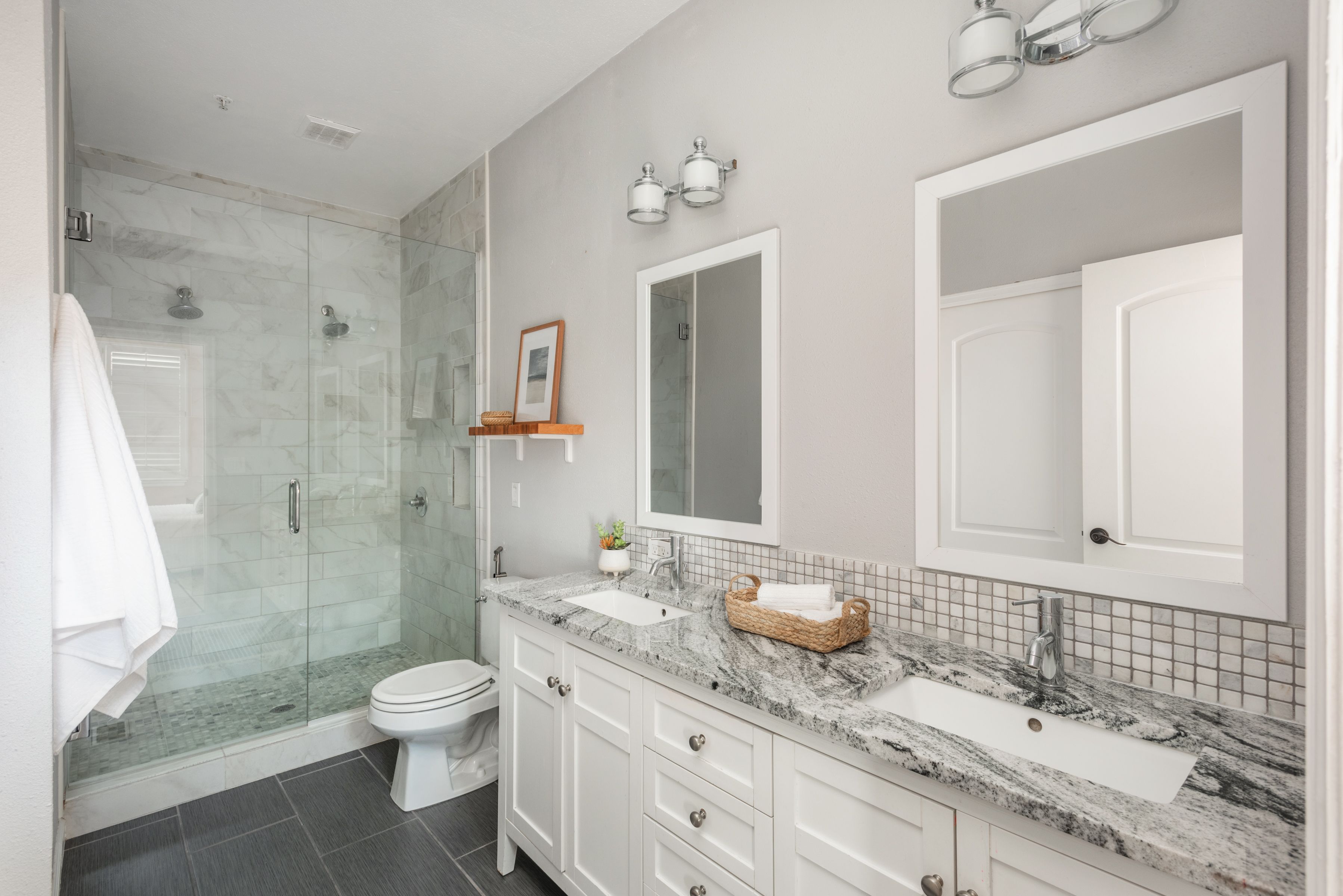 880 E 16th Avenue Unit D