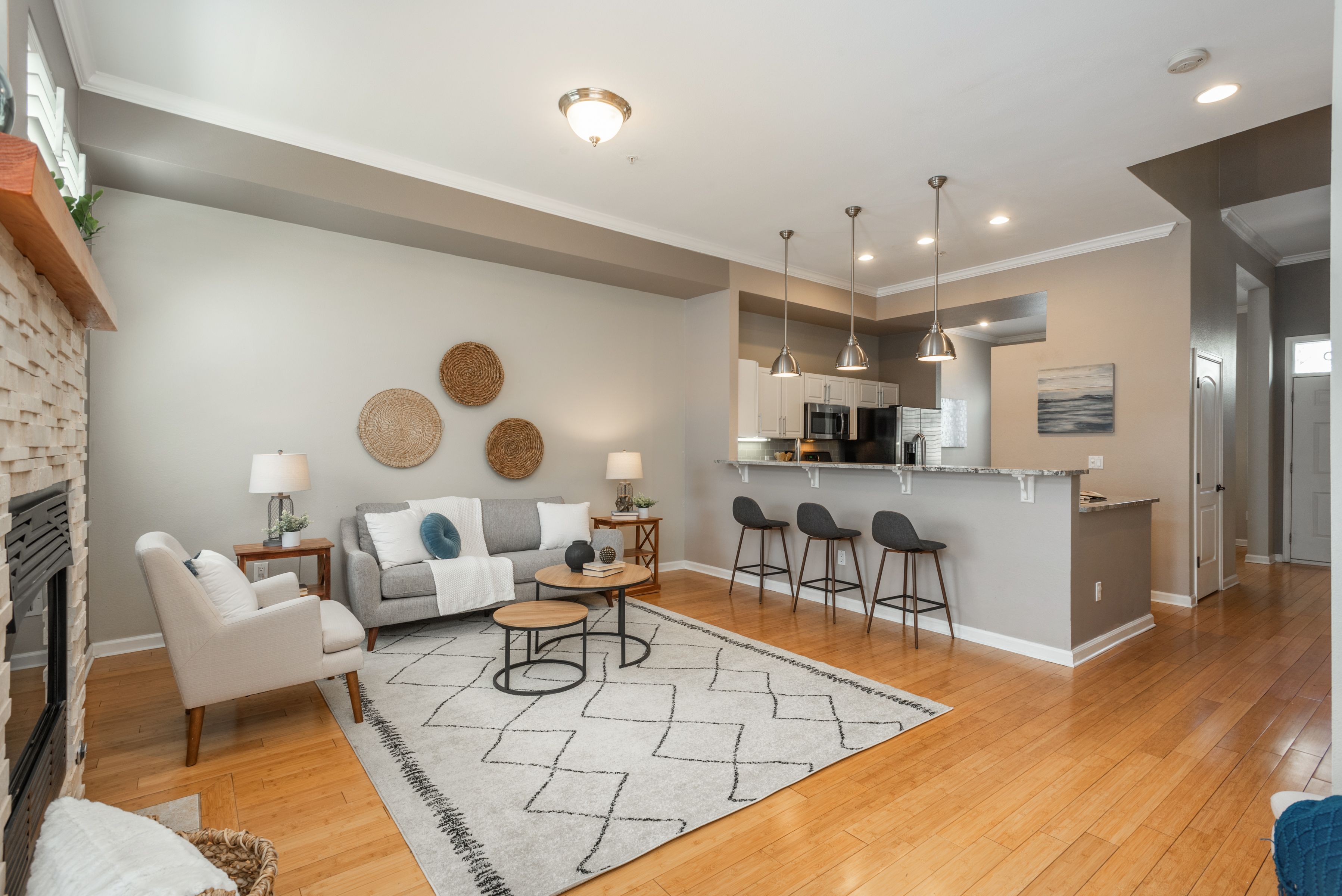 880 E 16th Avenue Unit D