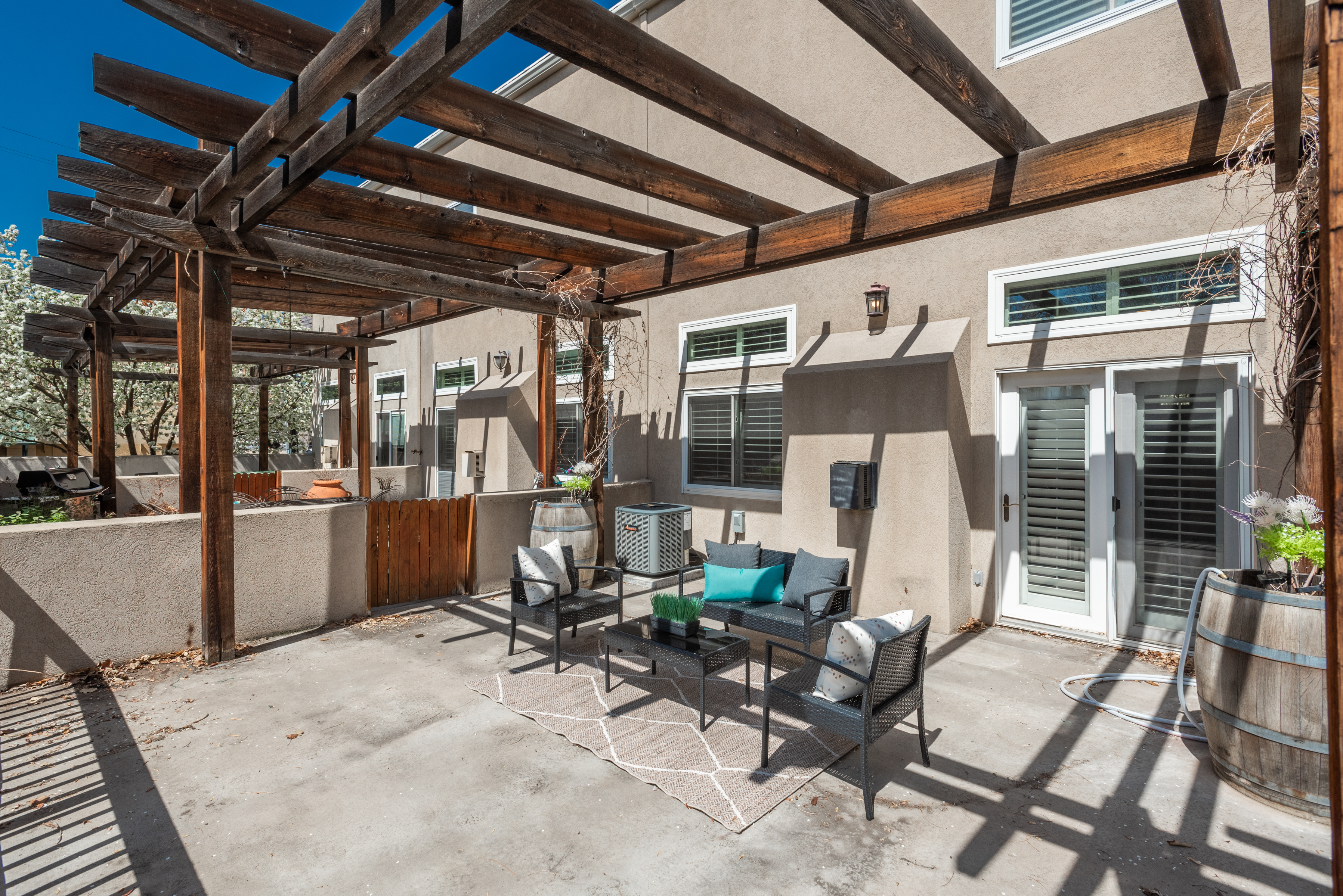 880 E 16th Avenue Unit D