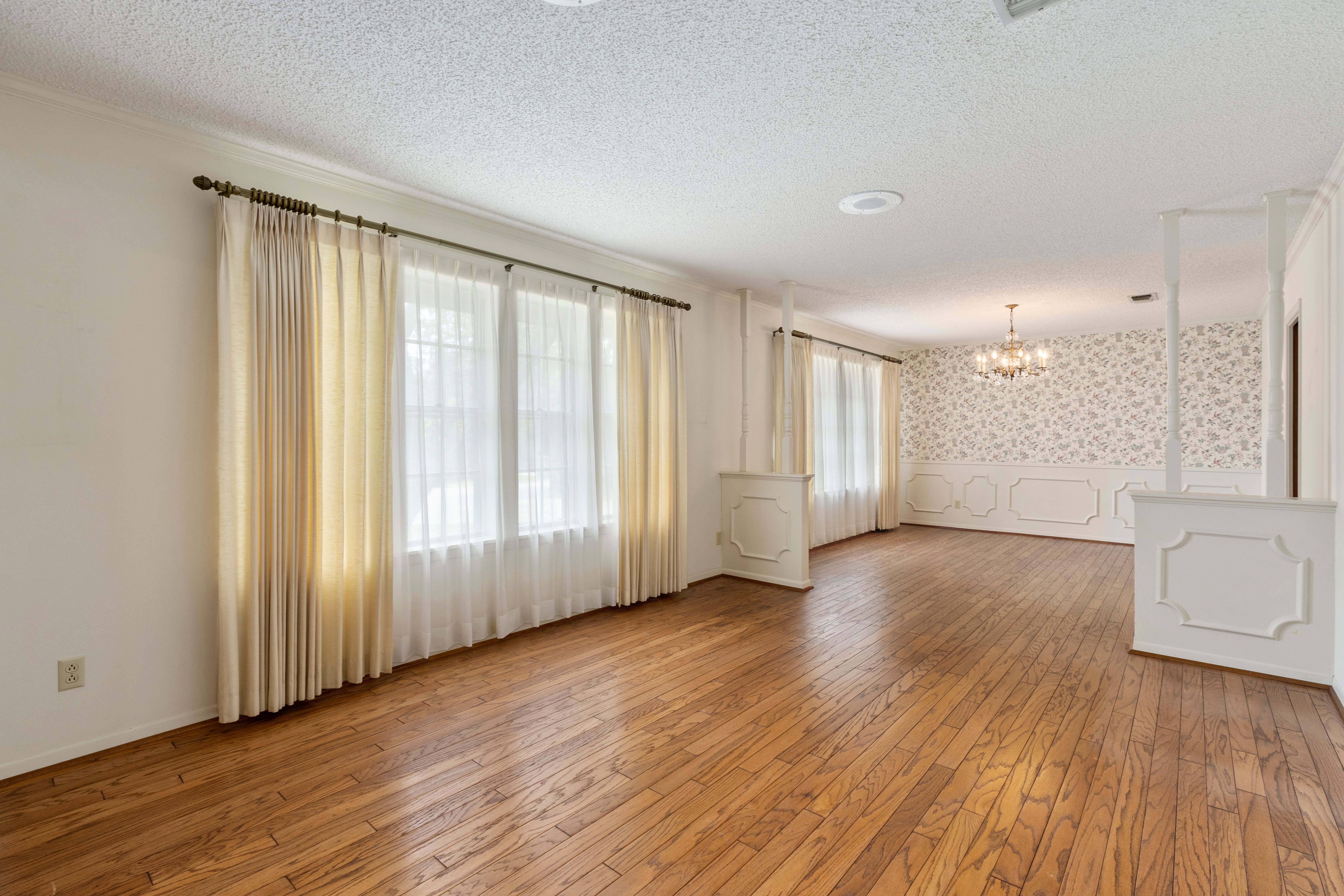 2 Sierra Drive 