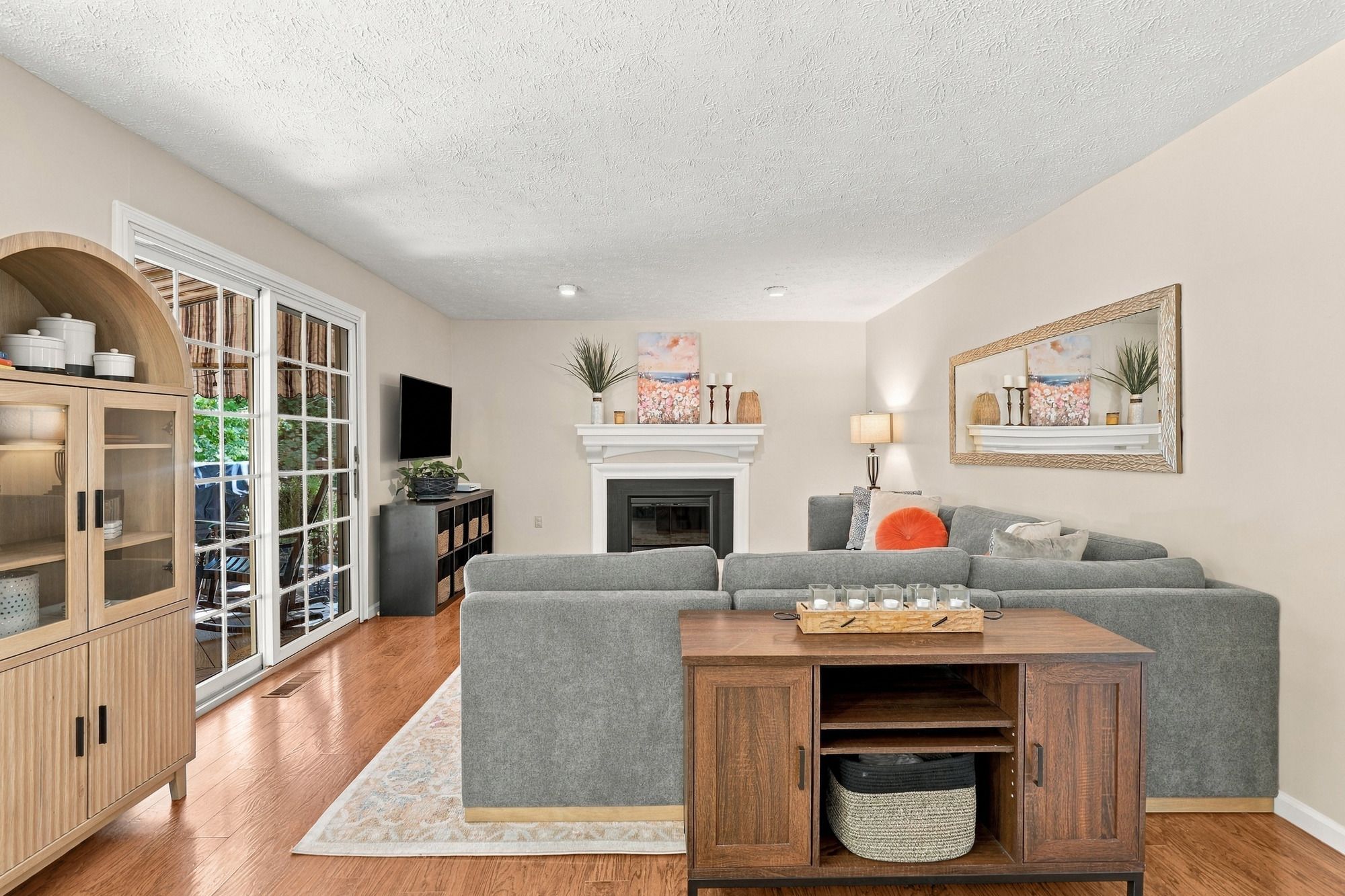 1607 Eaglewood Court 