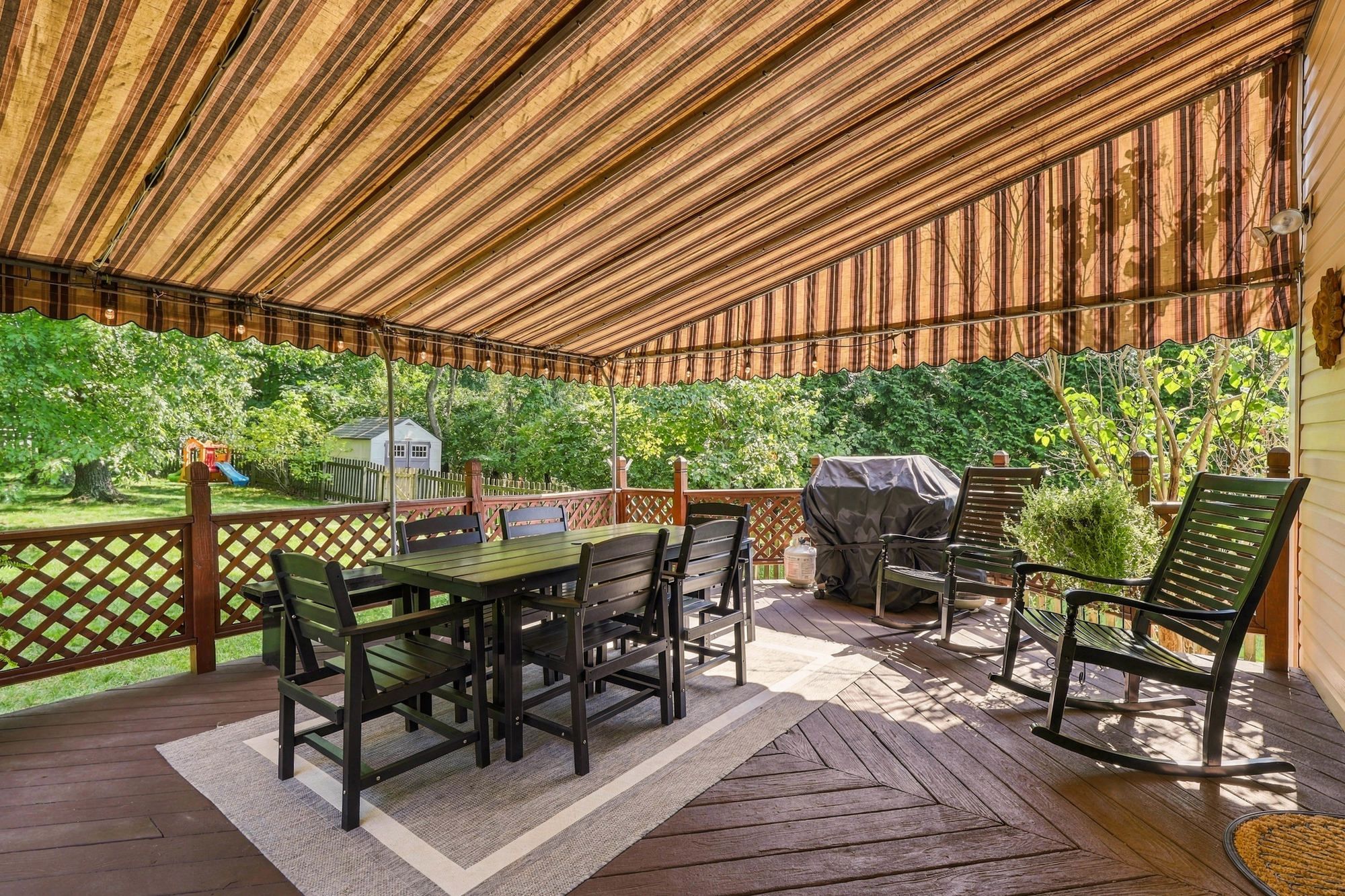 1607 Eaglewood Court 