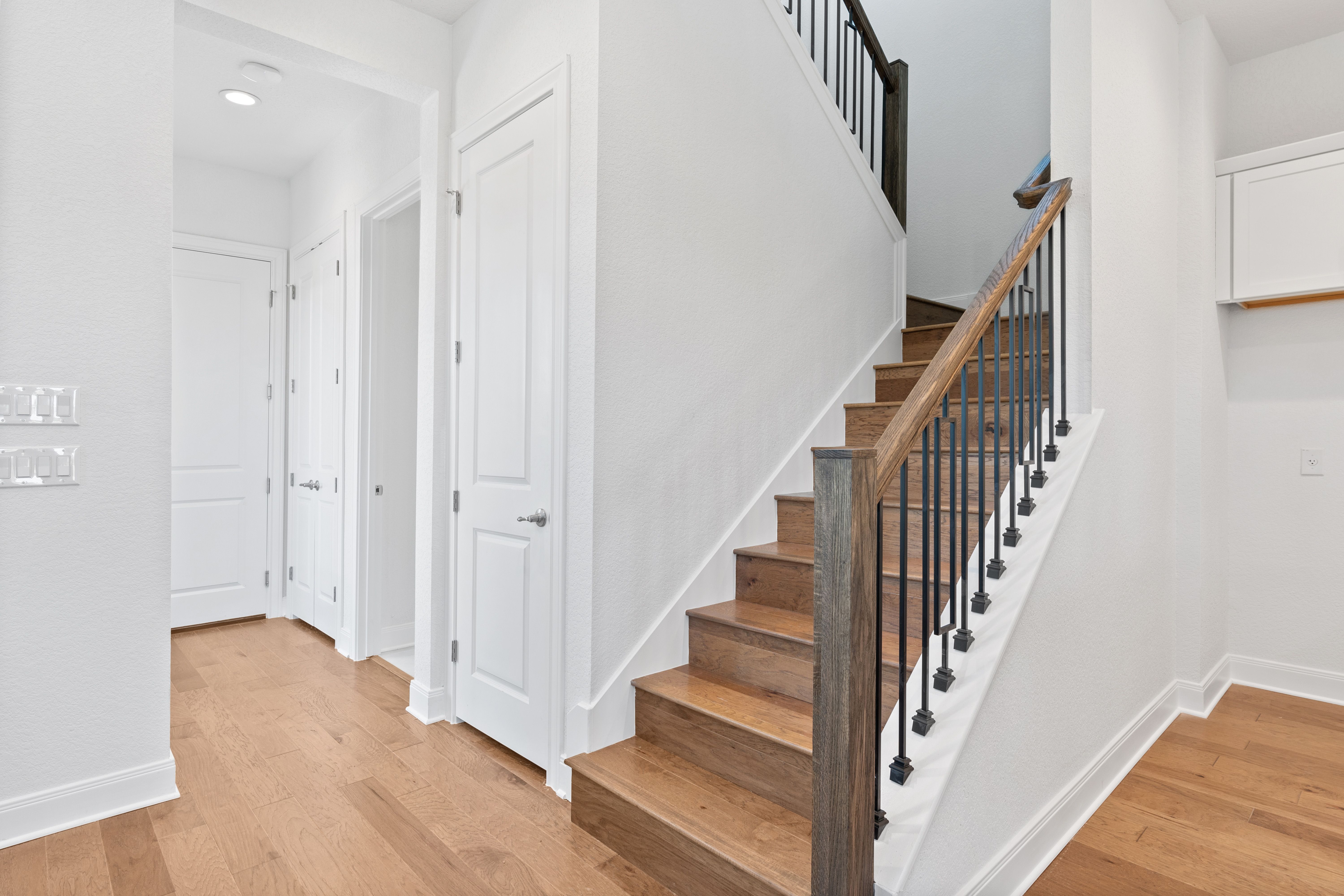 615 Dorfstrasse 