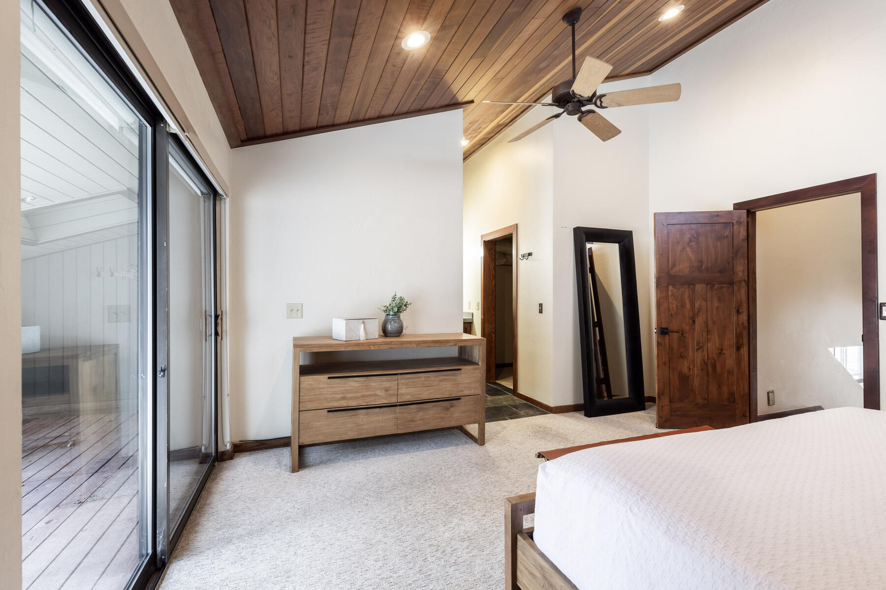 3045 Ridgeview Dr #3B