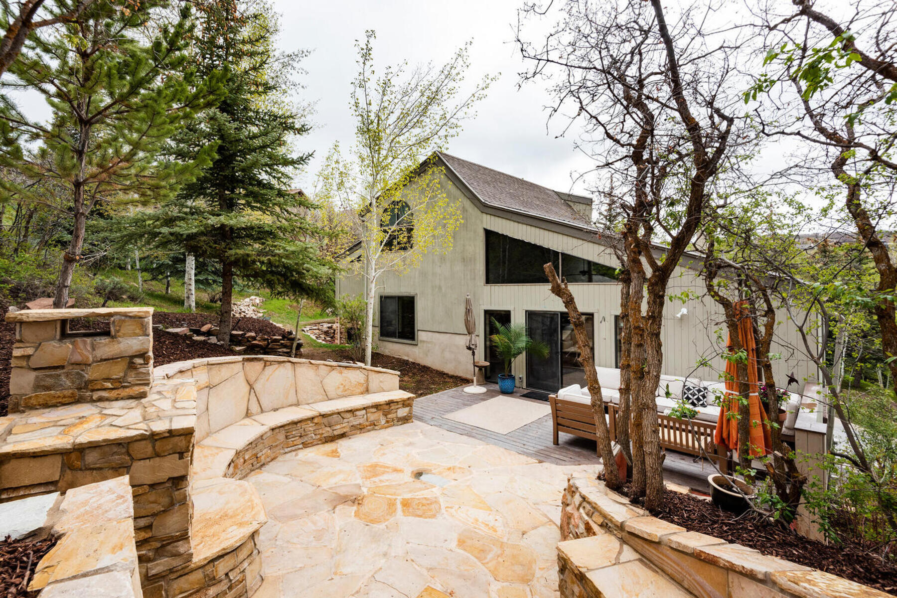 3045 Ridgeview Dr #3B