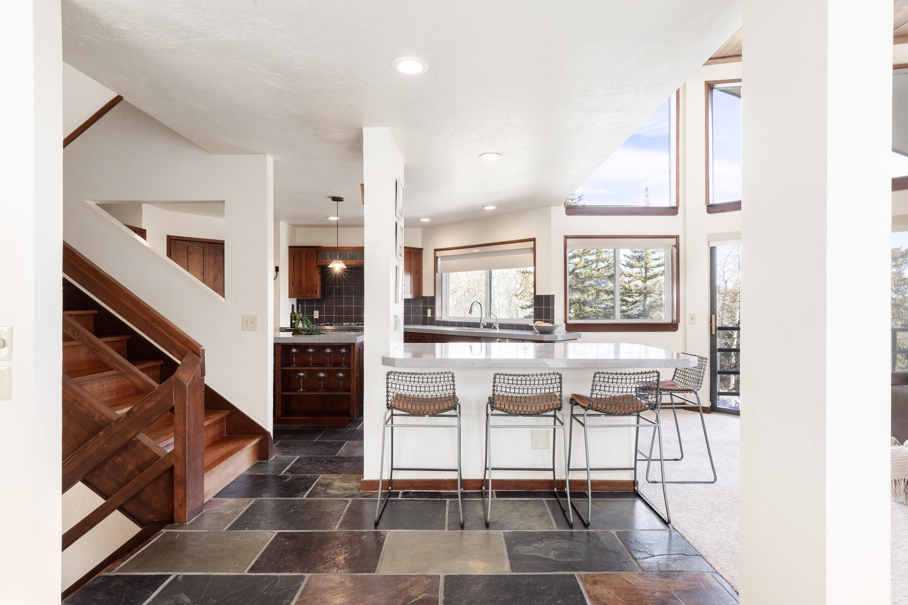 3045 Ridgeview Dr #3B