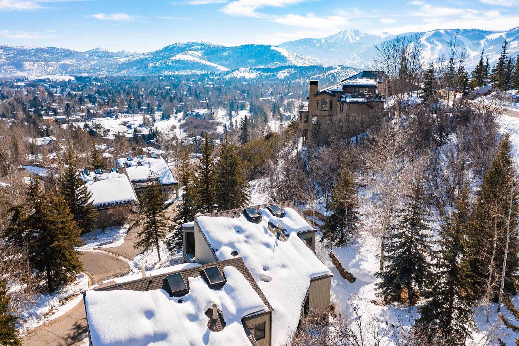 3045 Ridgeview Dr #3B