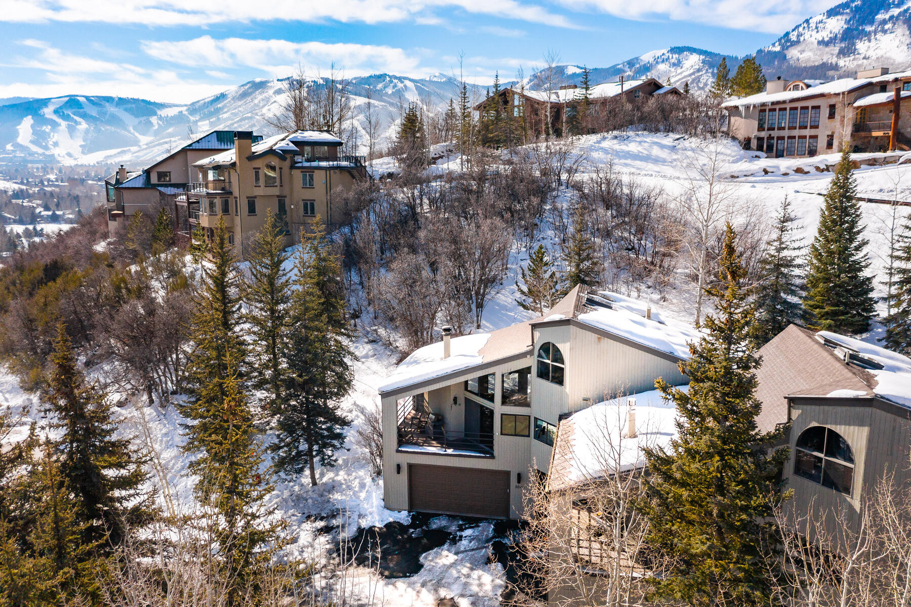 3045 Ridgeview Dr #3B