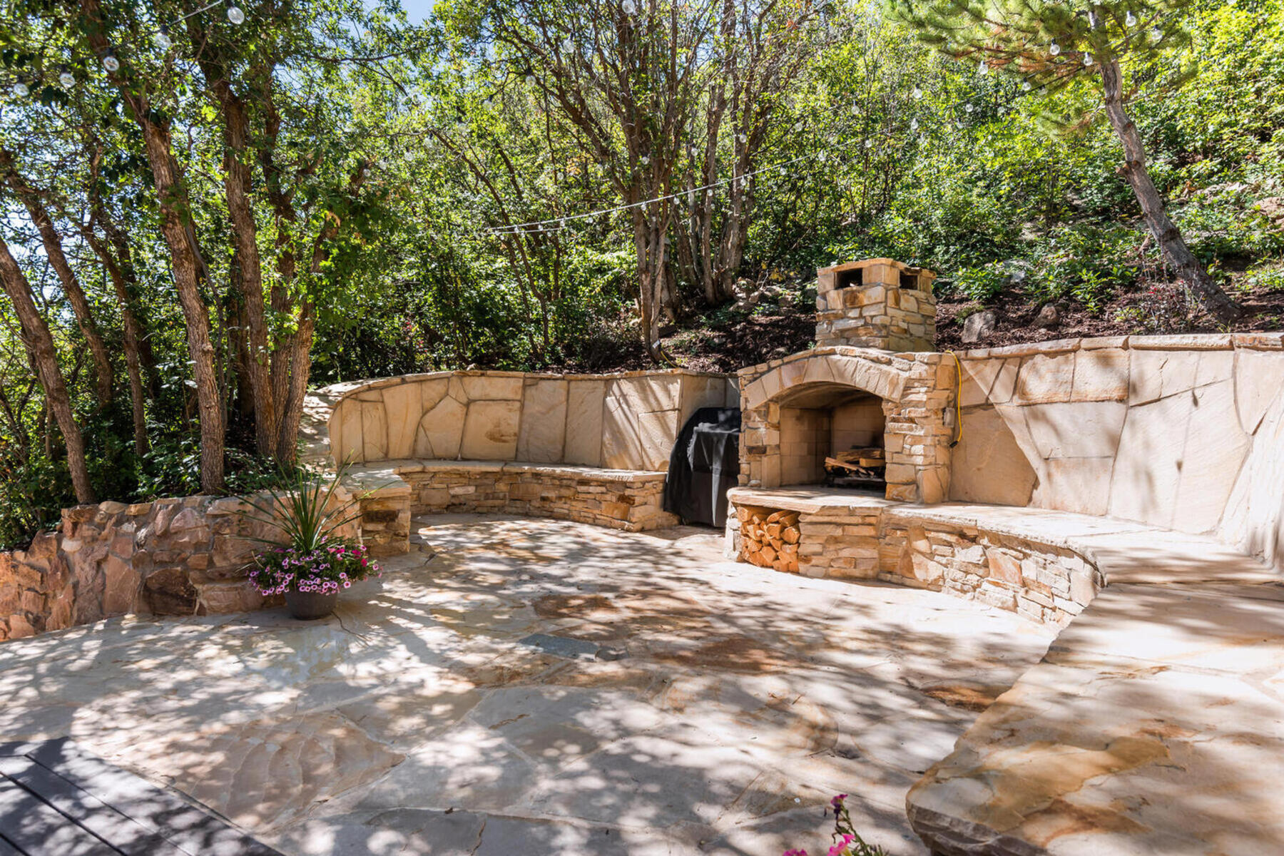 3045 Ridgeview Dr #3B