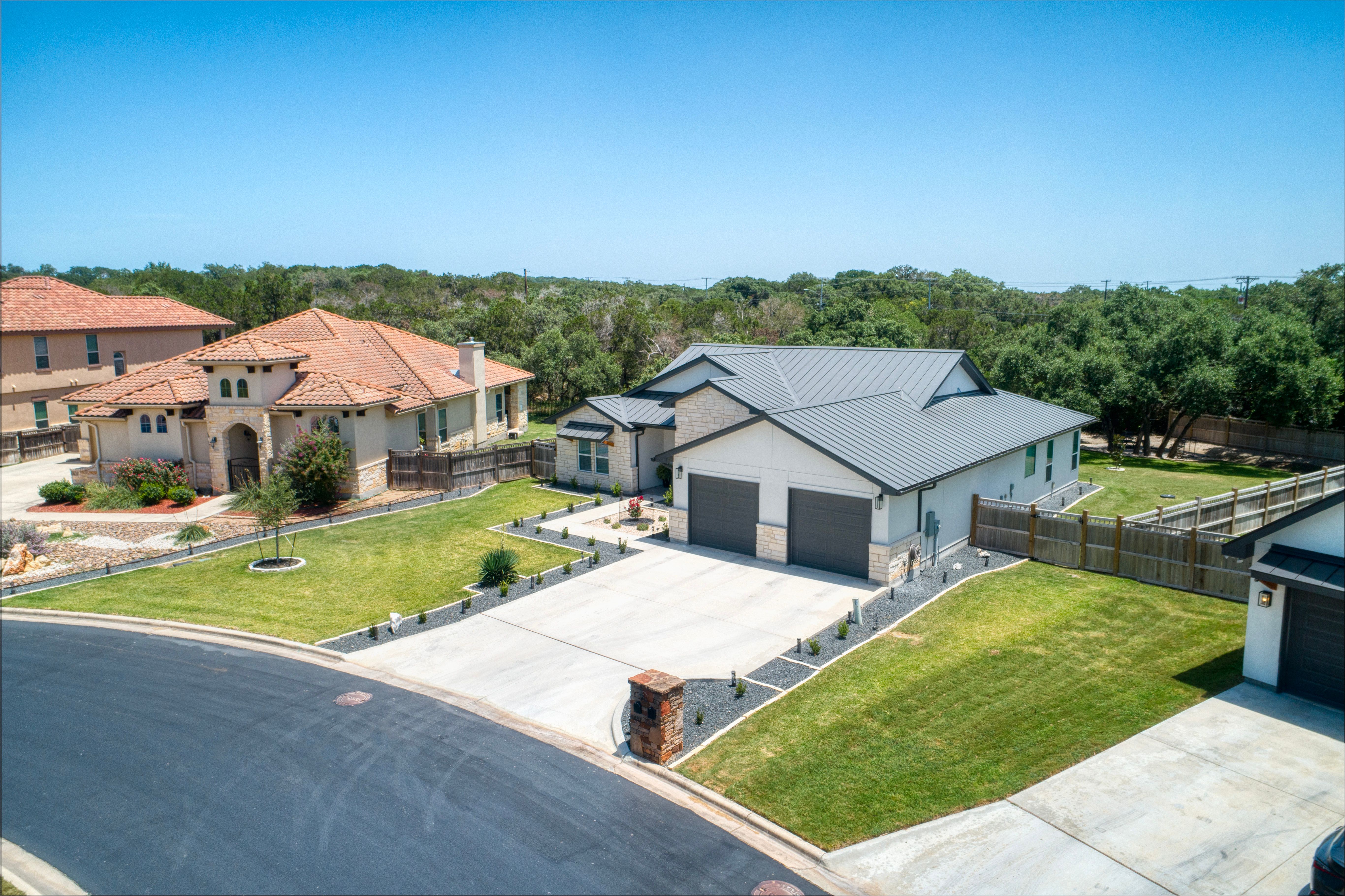 2437 Kookaburra Drive 