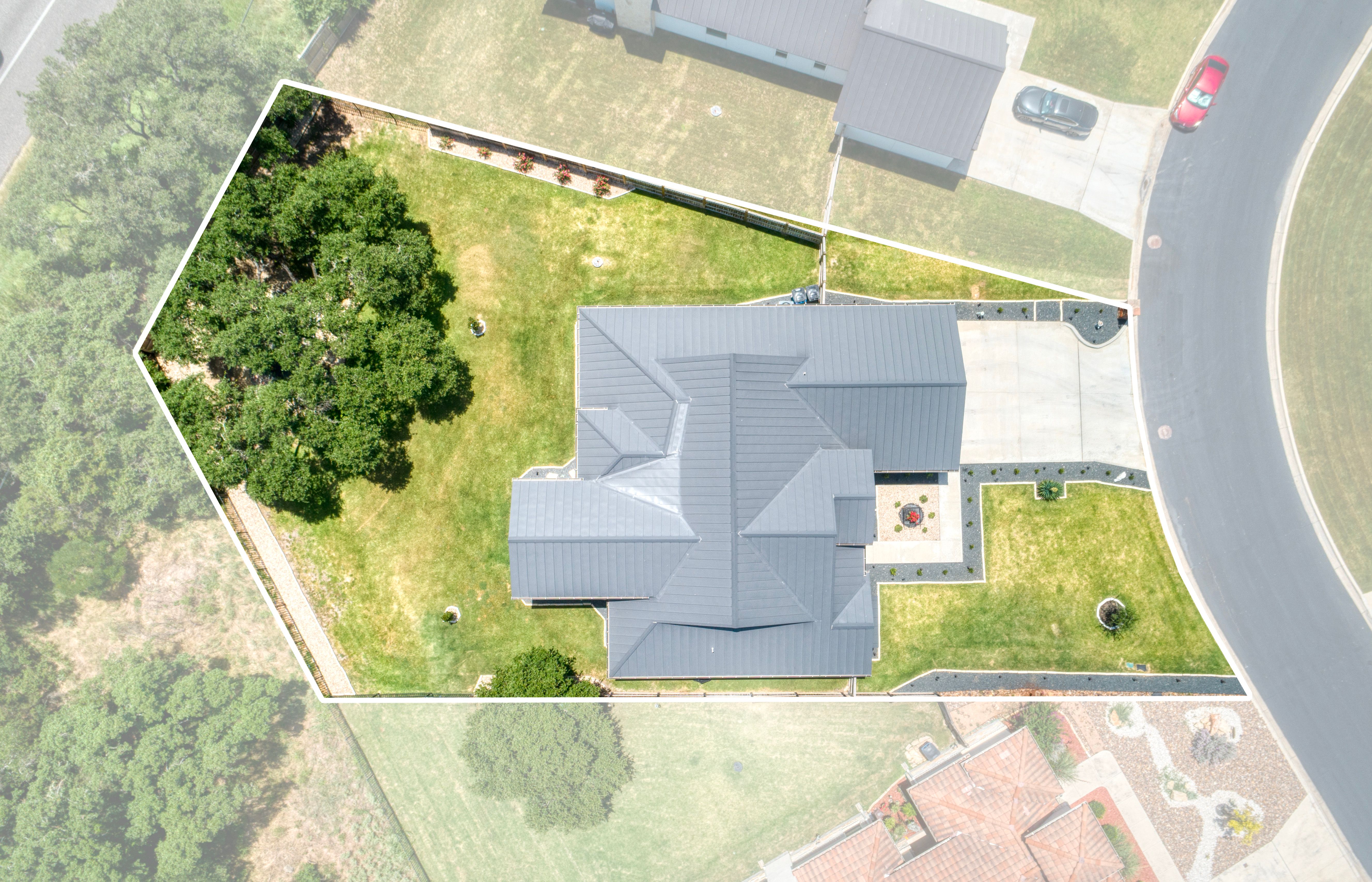 2437 Kookaburra Drive 