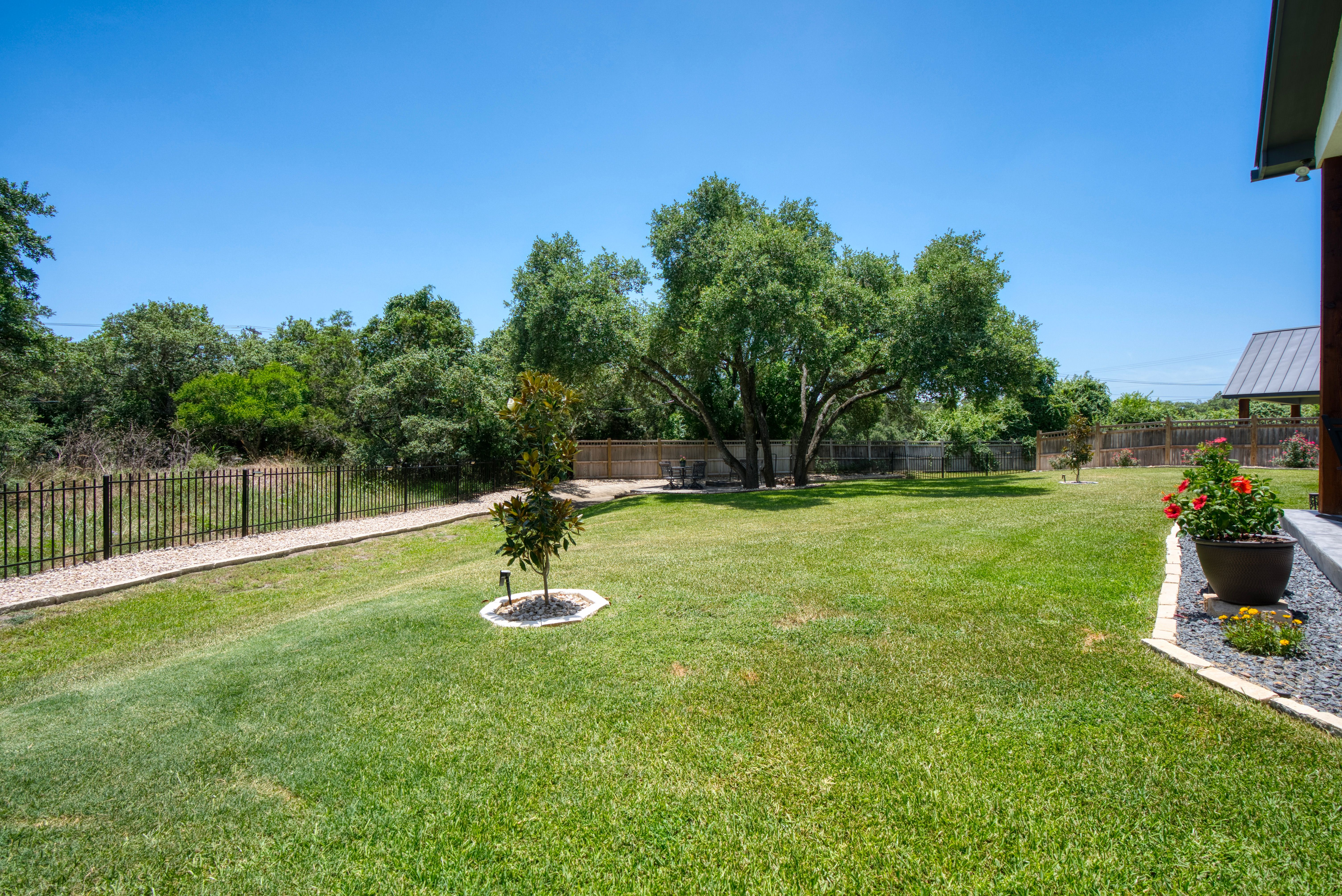 2437 Kookaburra Drive 