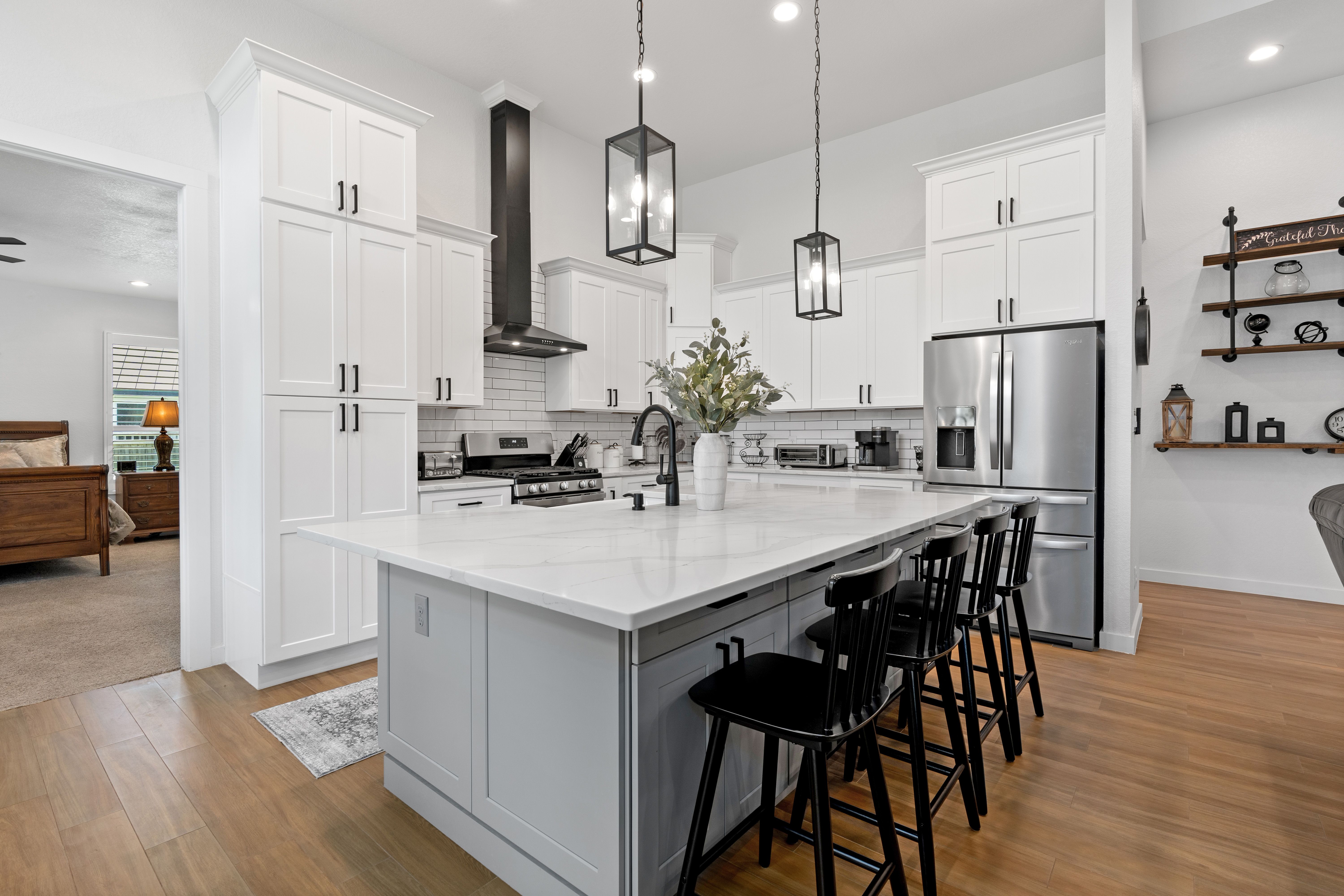 2437 Kookaburra Drive 