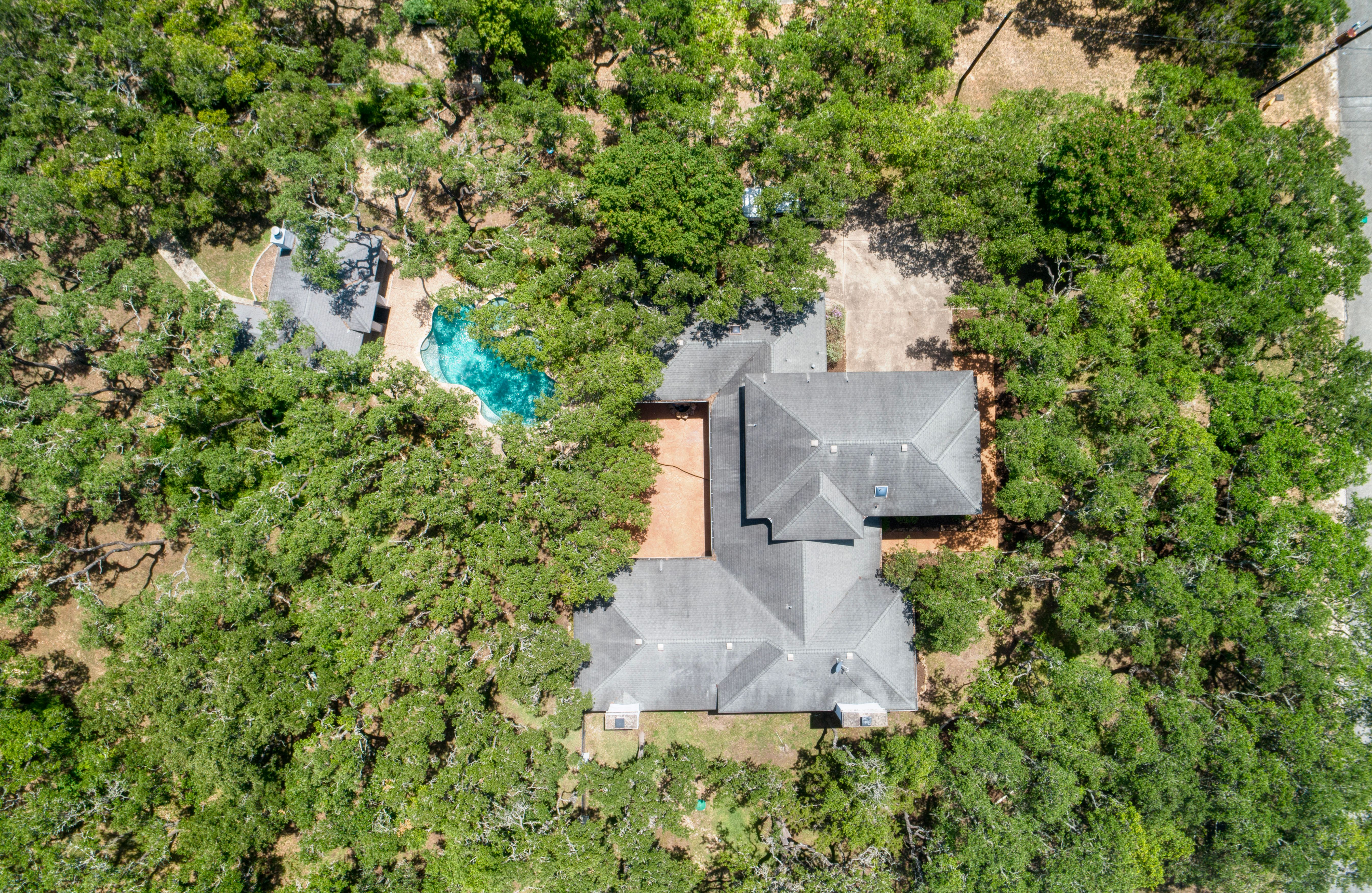 2207 Estate View Drive 