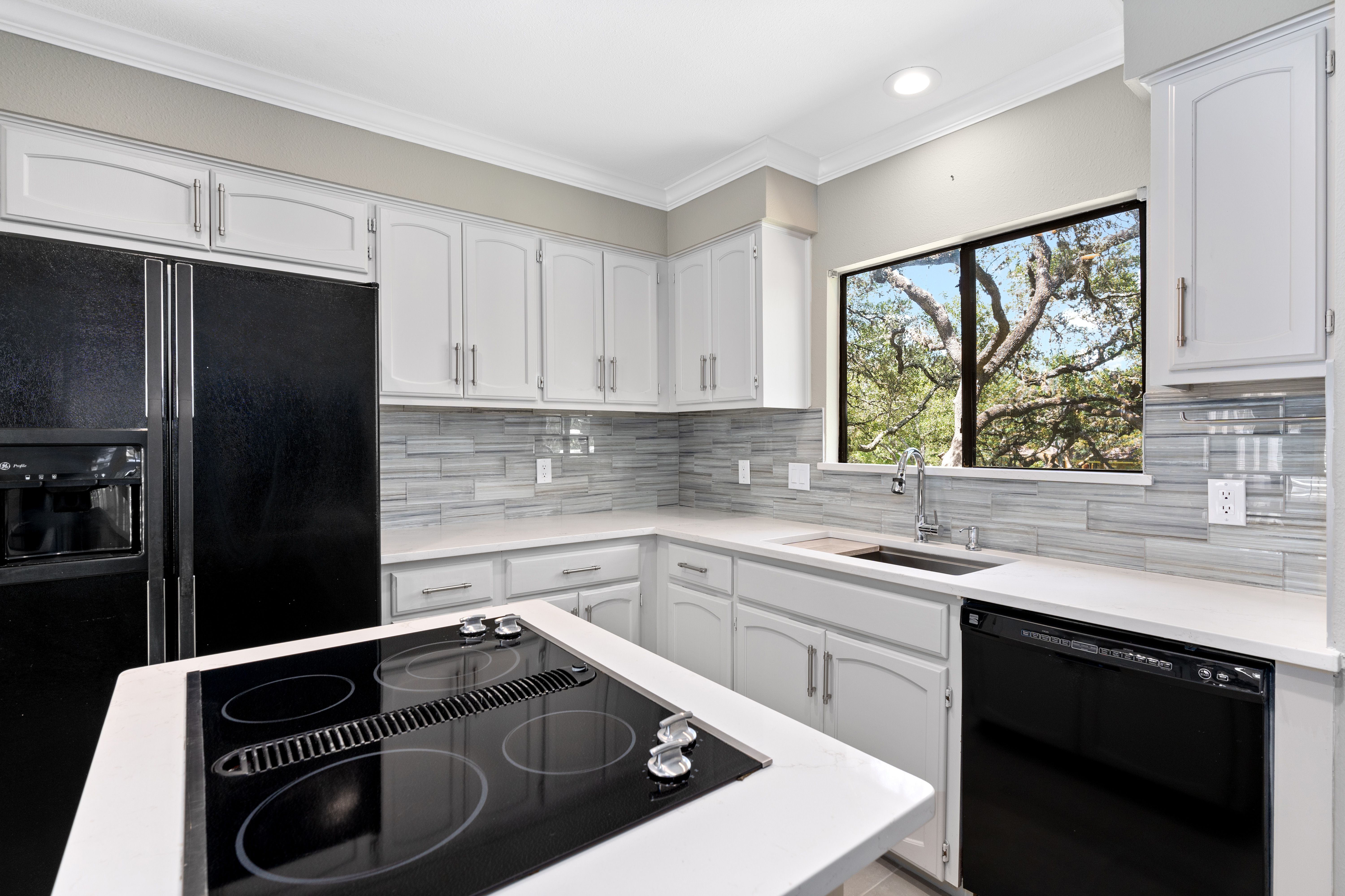 2207 Estate View Drive 