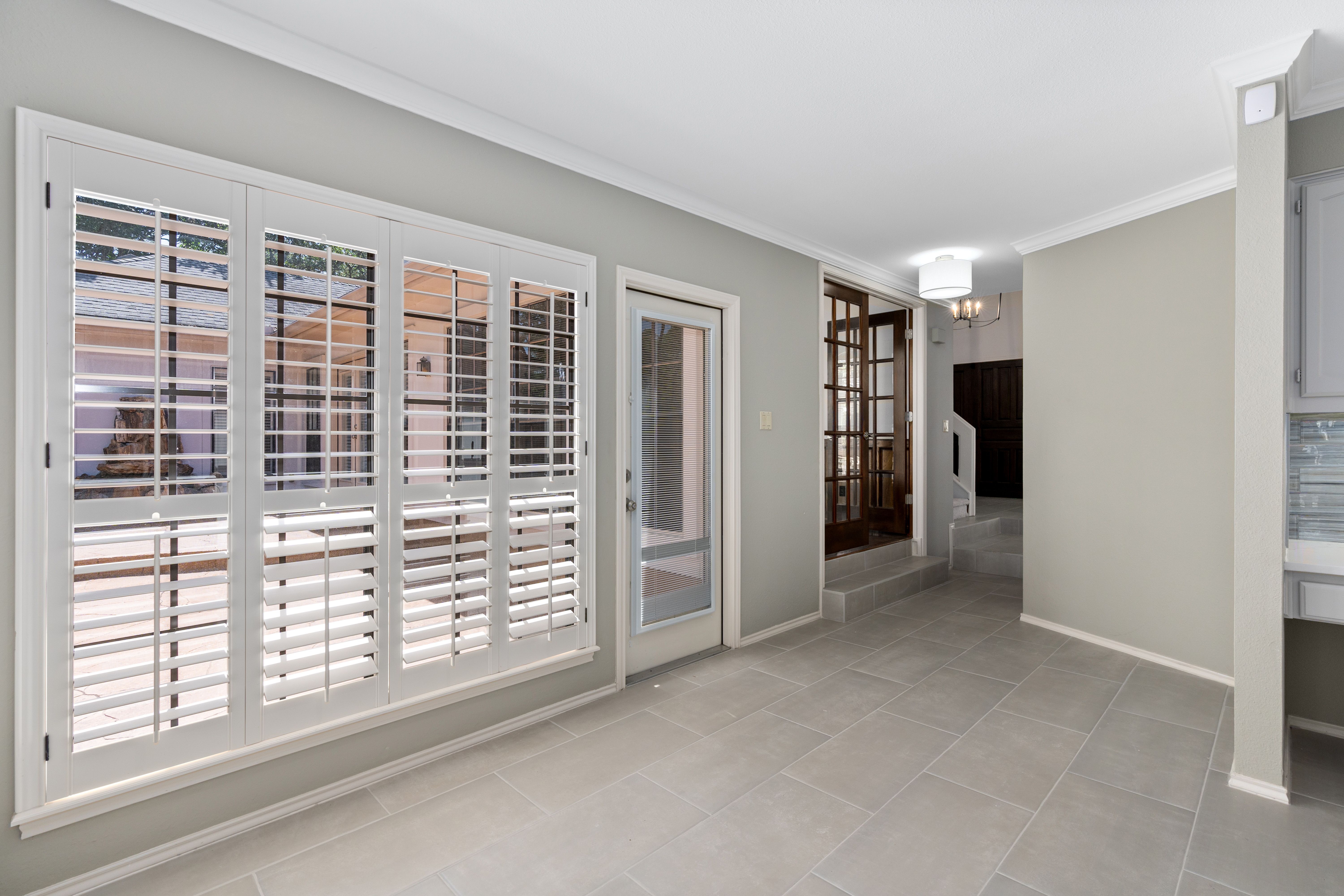 2207 Estate View Drive 