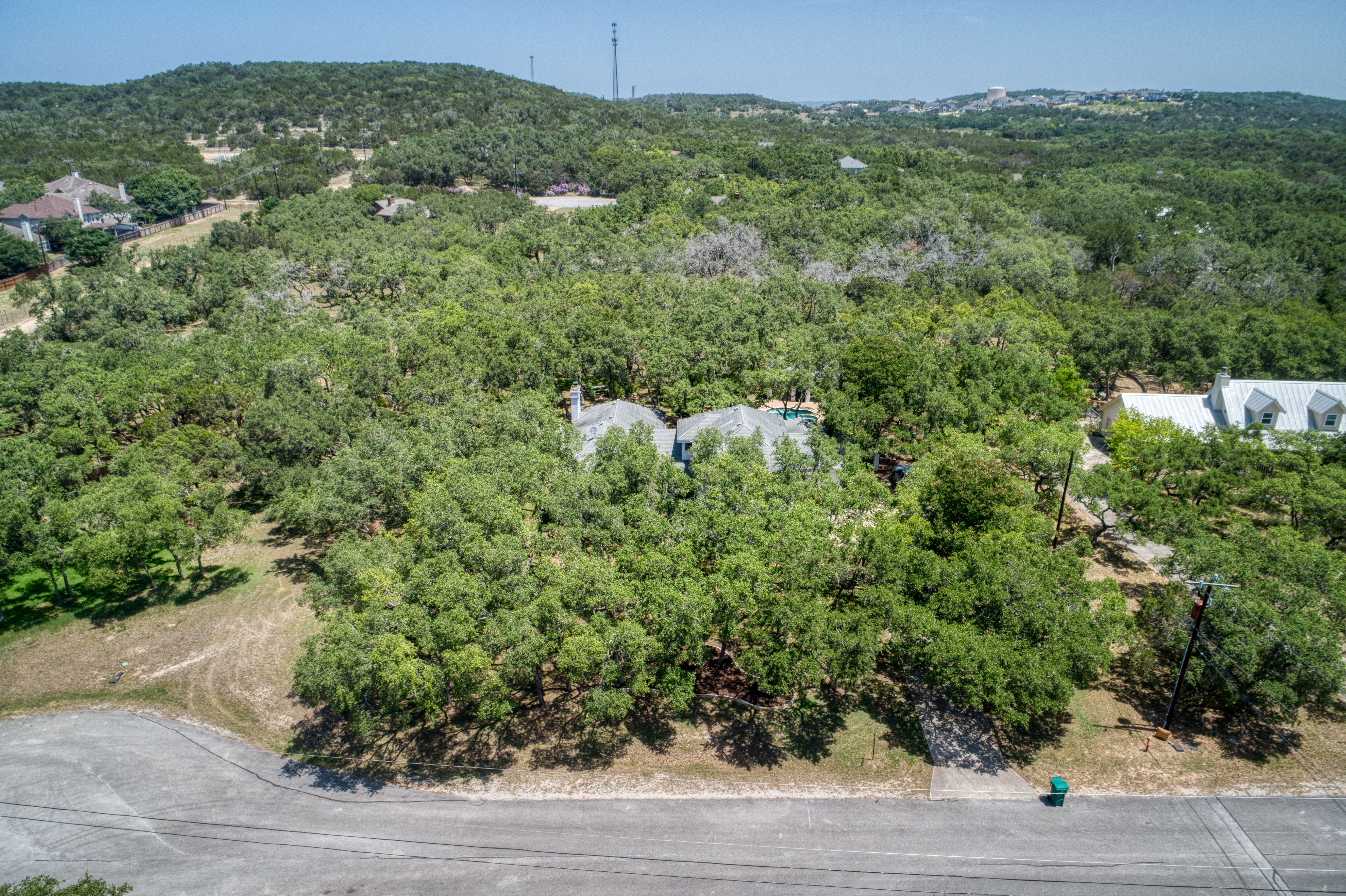 2207 Estate View Drive 