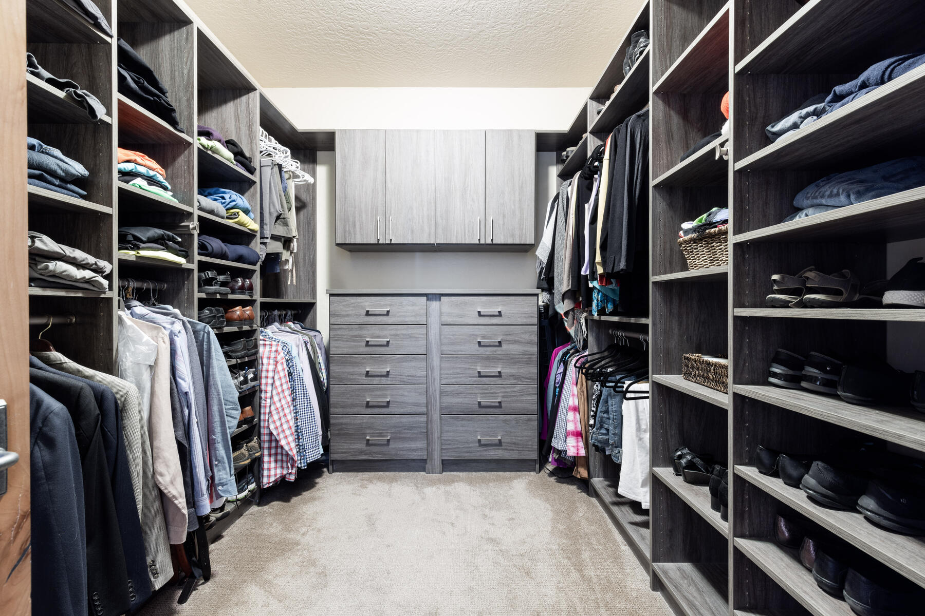 3717 W Saddleback Rd