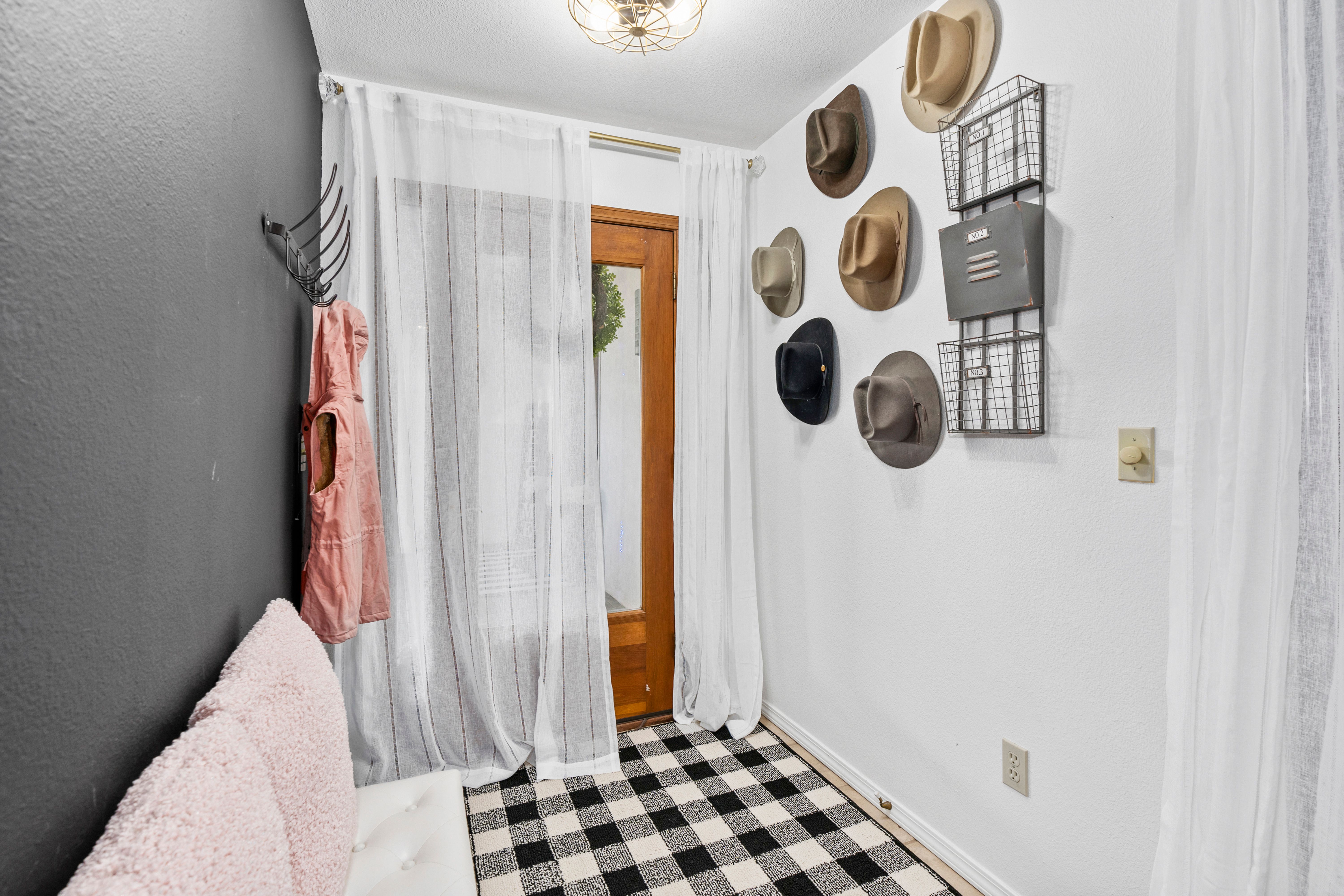2988 Colleen Drive 