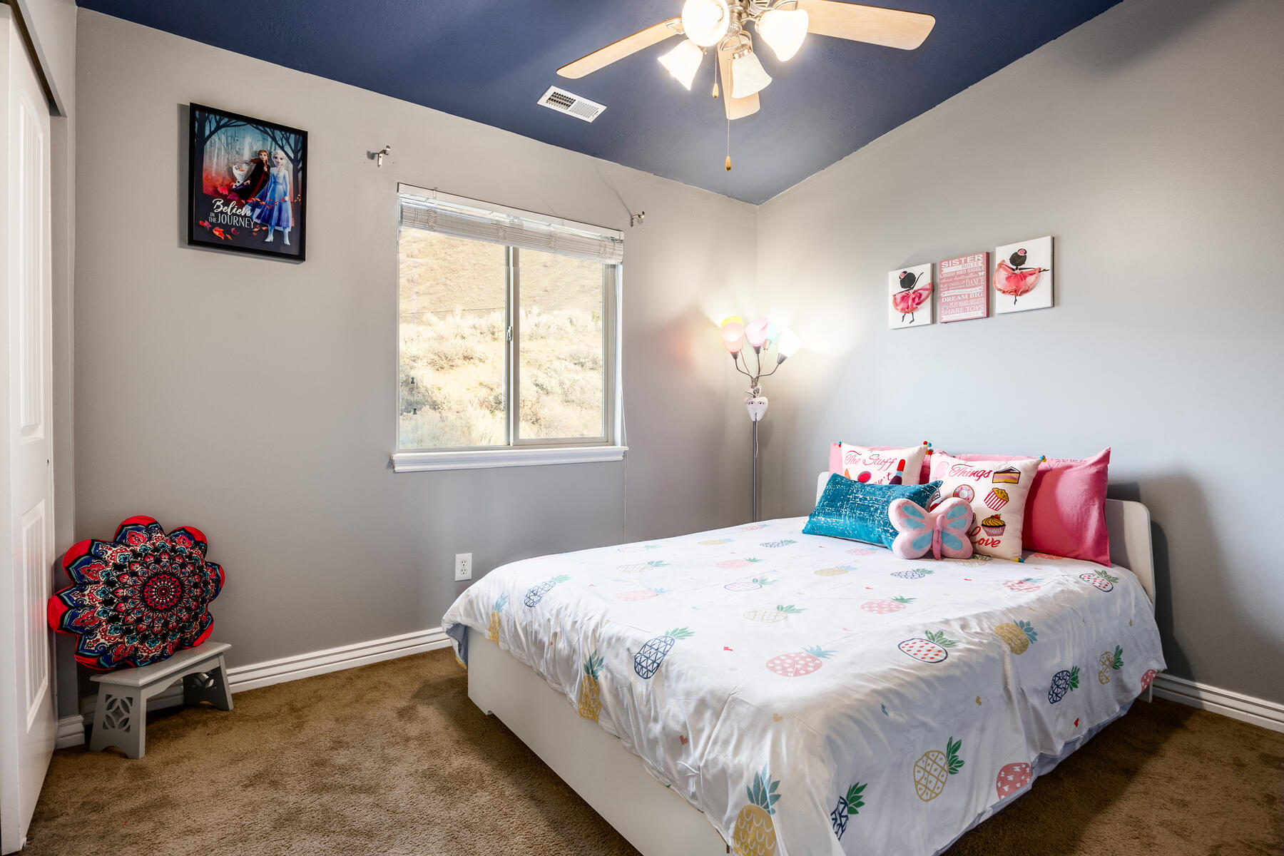 292 E Gold Leaf Cir