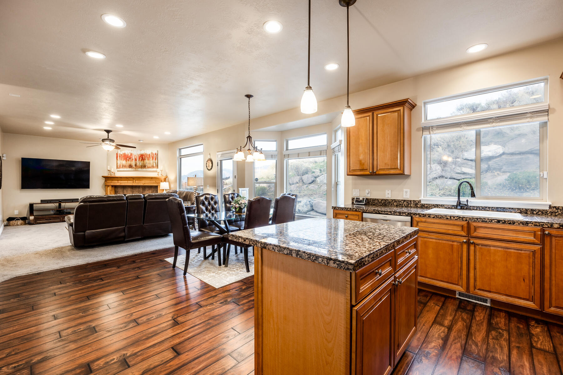 292 E Gold Leaf Cir