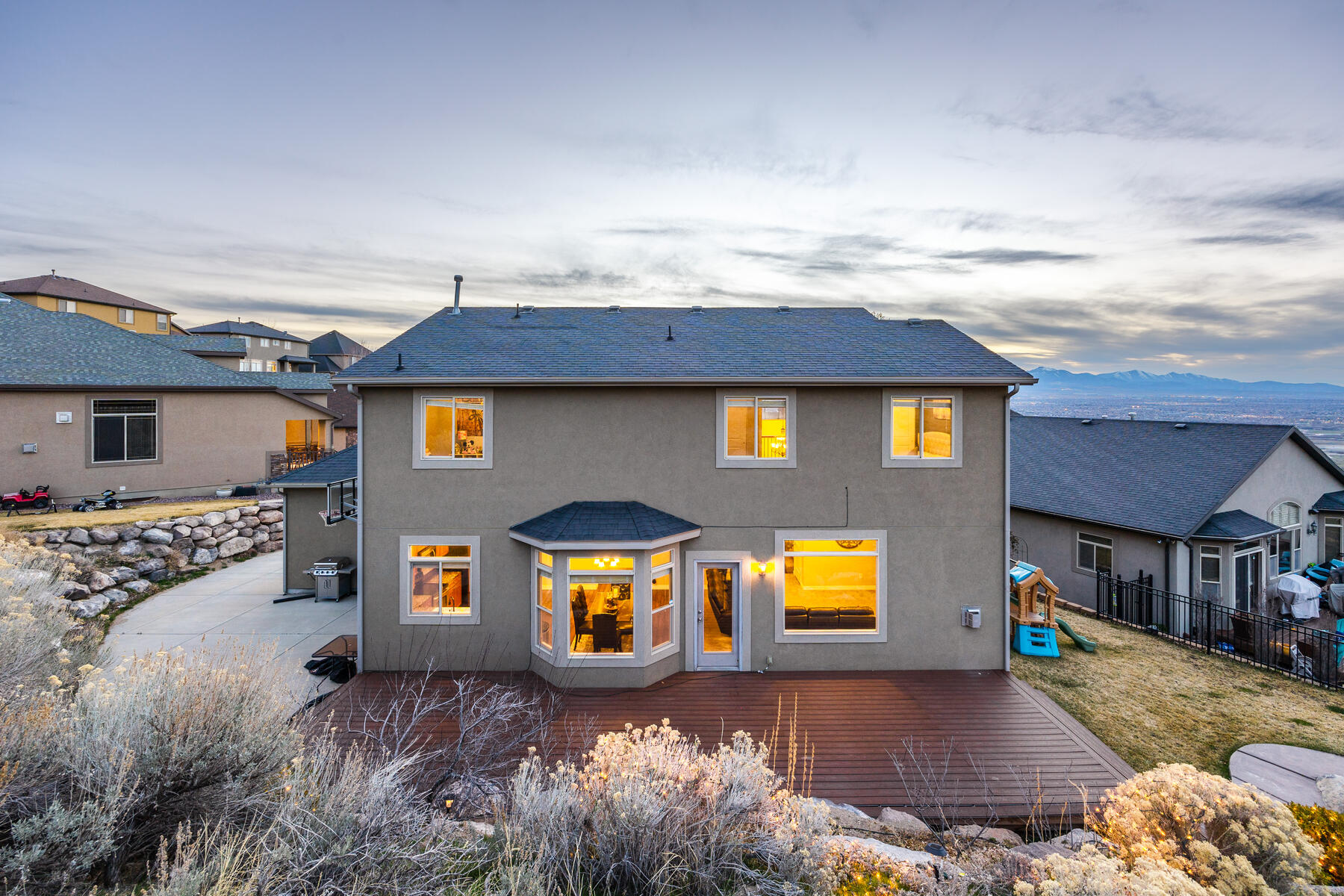 292 E Gold Leaf Cir