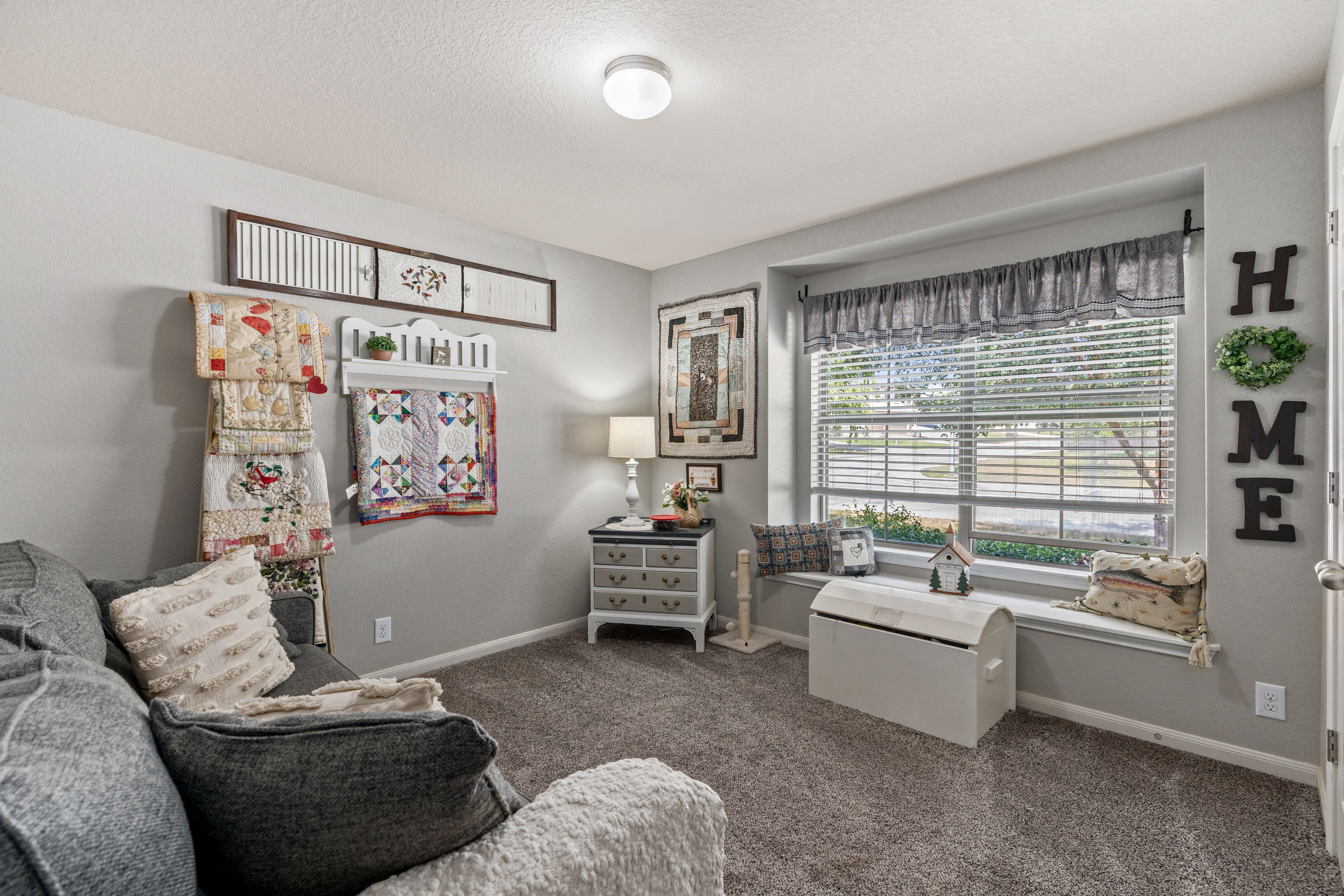 2453 Ibis Avenue 