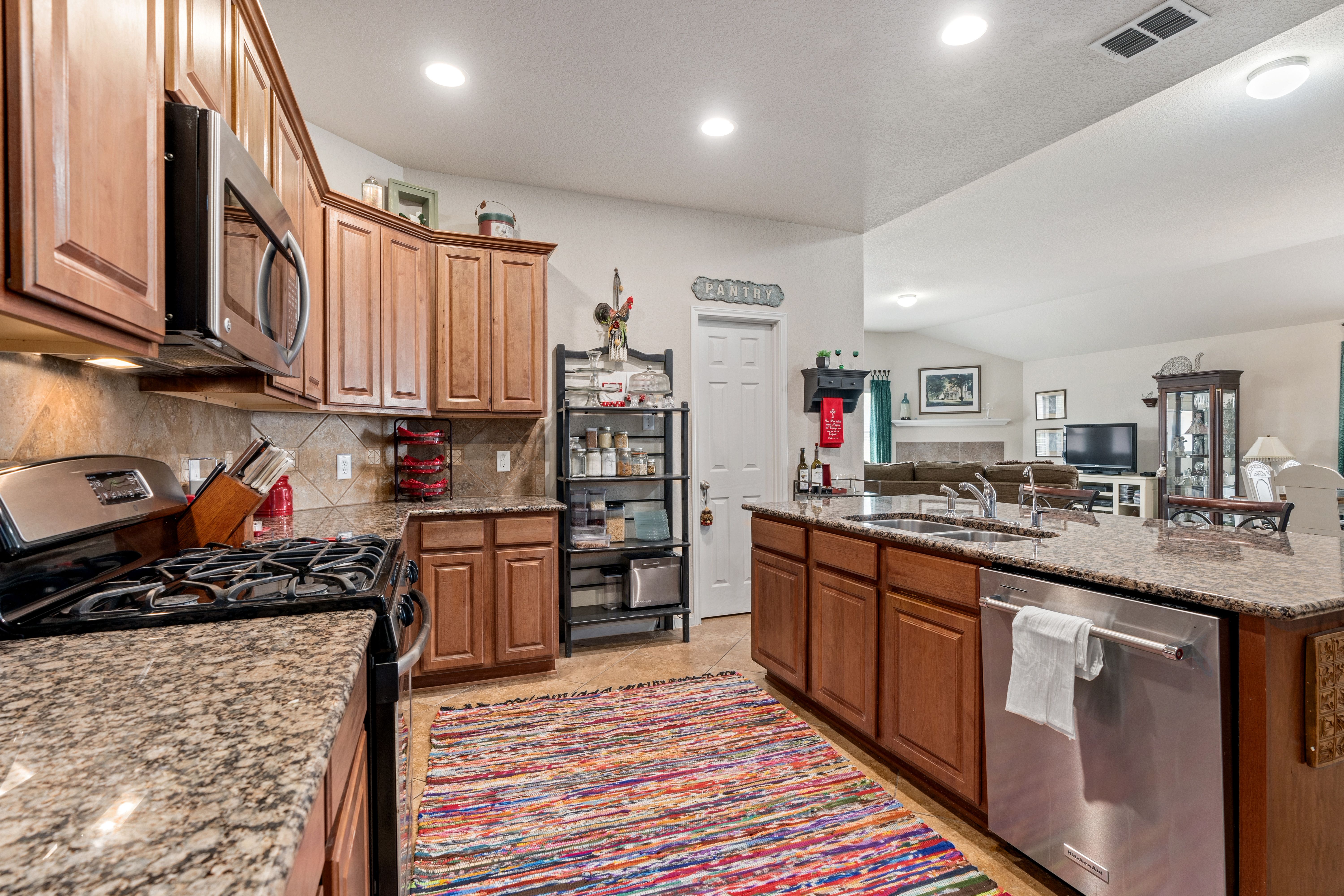 2453 Ibis Avenue 