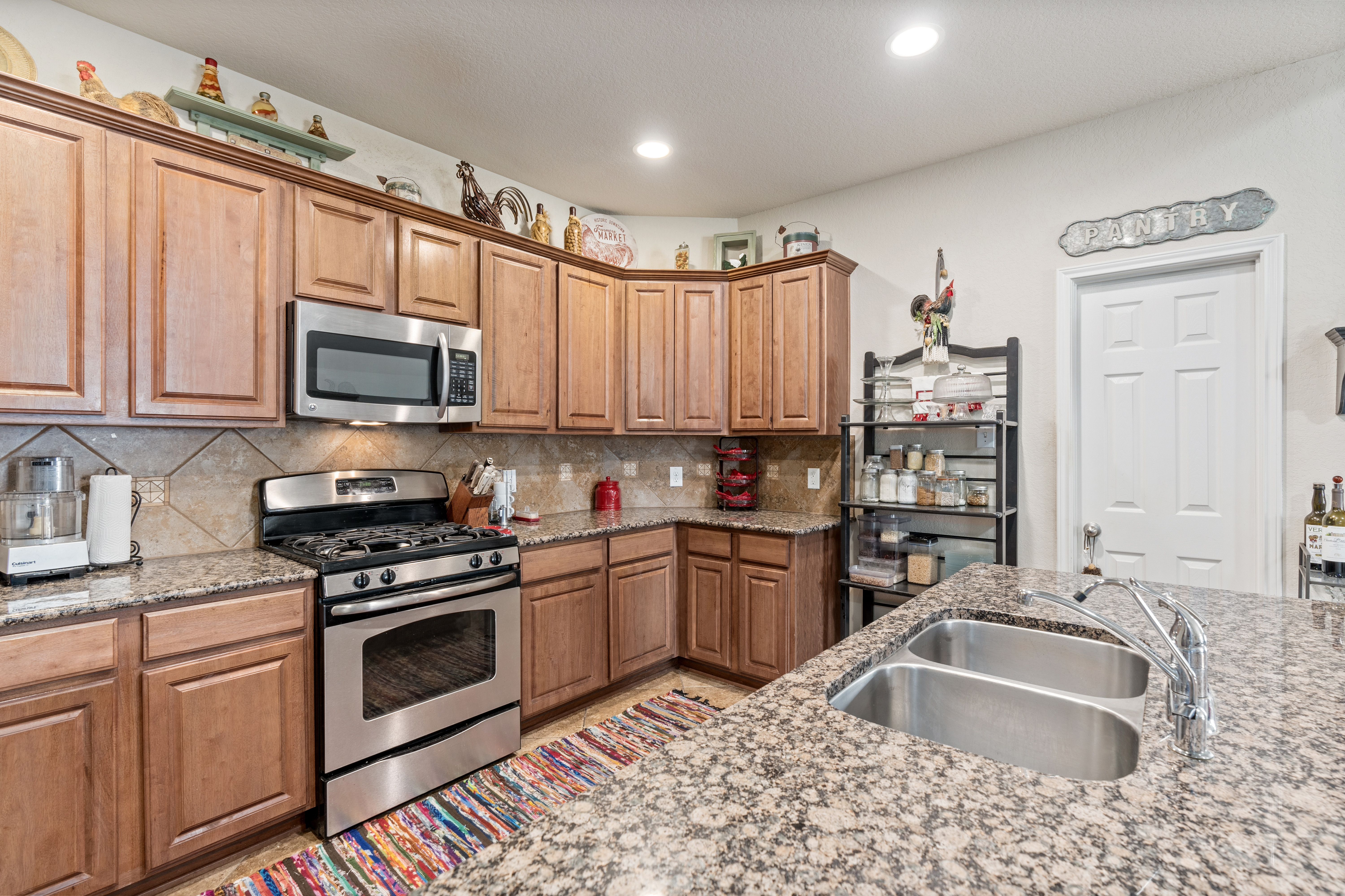 2453 Ibis Avenue 