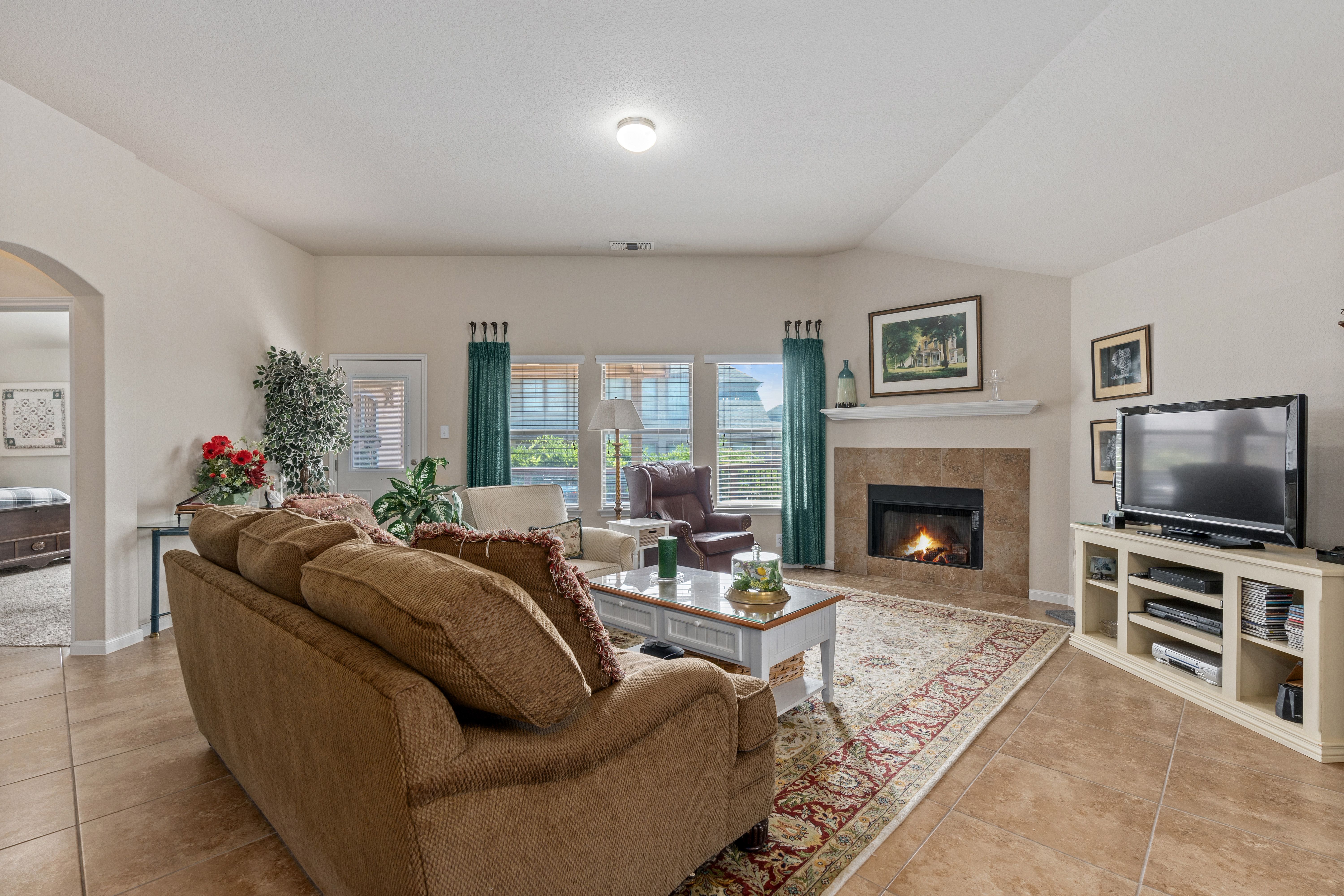 2453 Ibis Avenue 