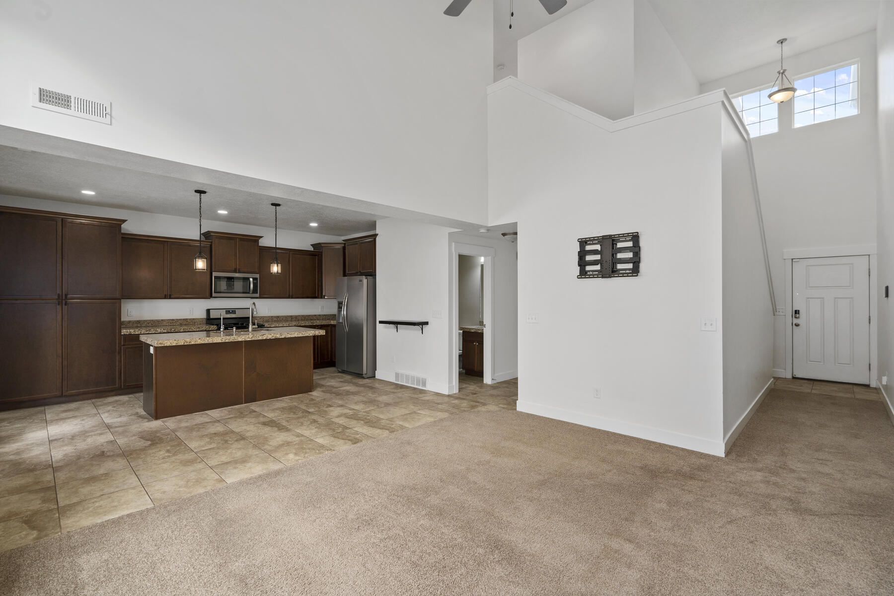 378 E Barn View Dr