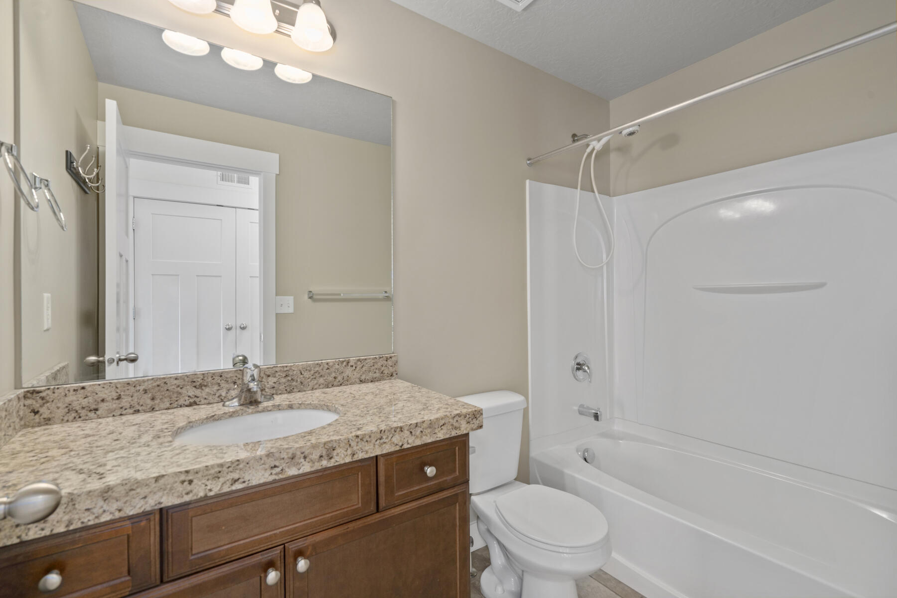 378 E Barn View Dr
