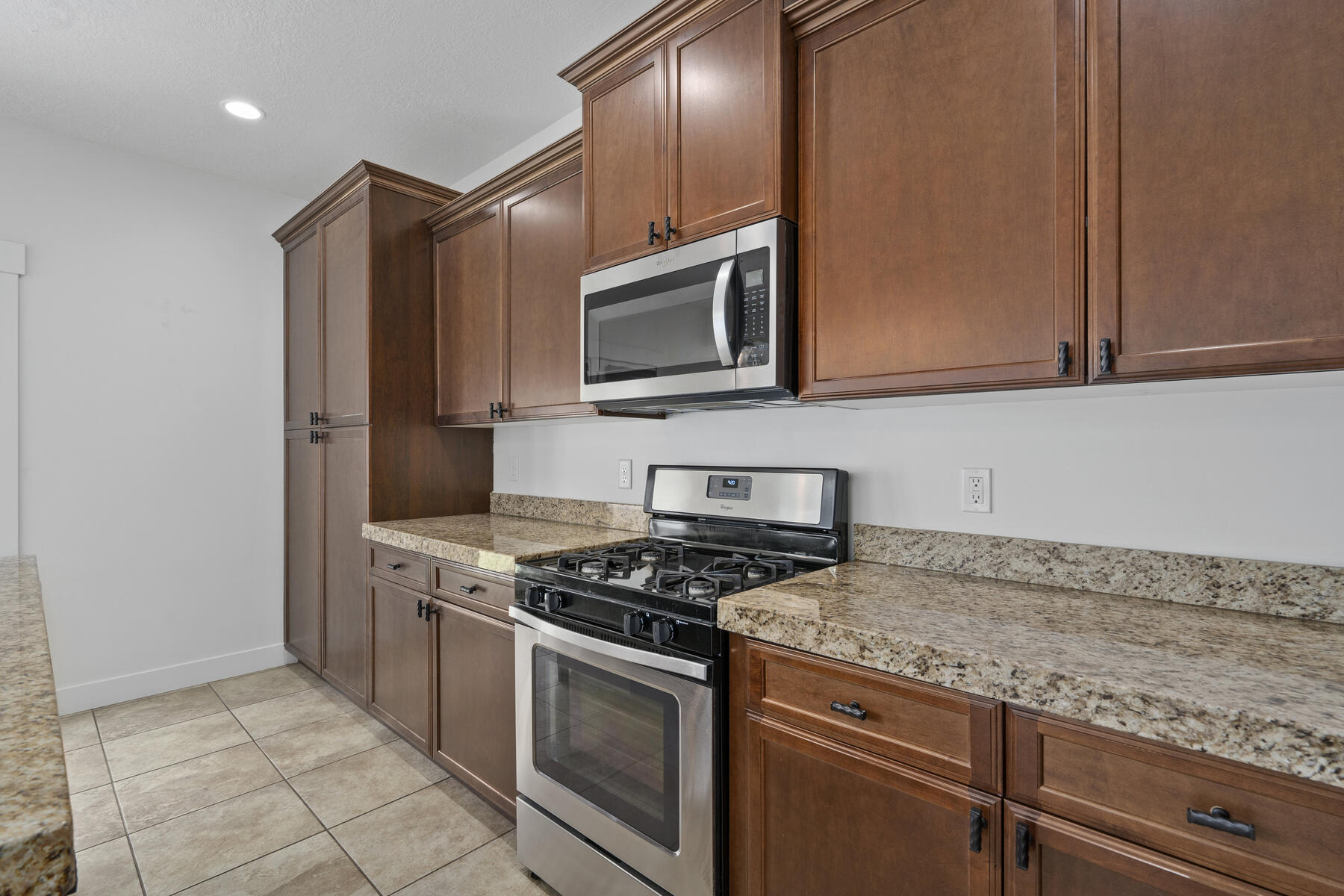 378 E Barn View Dr