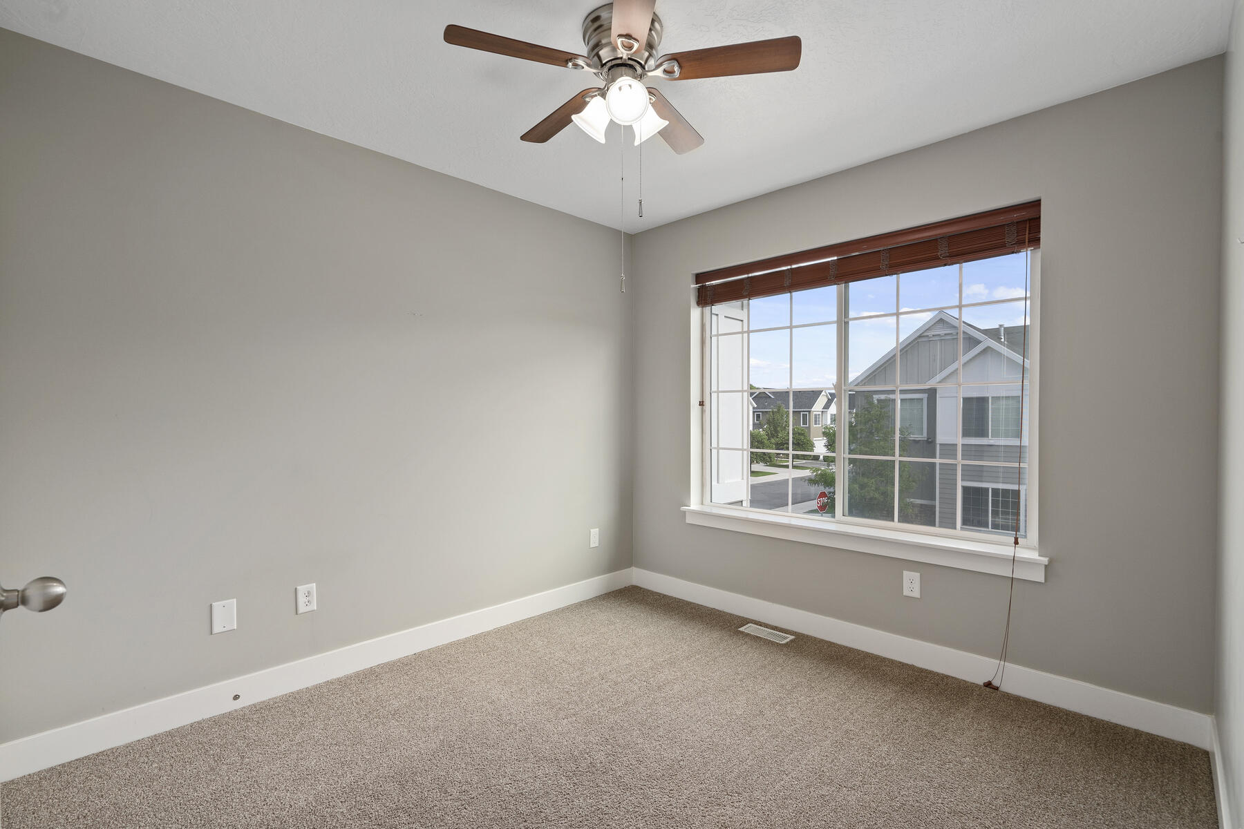 378 E Barn View Dr